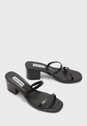 steve madden issy 2 band block heel sandals