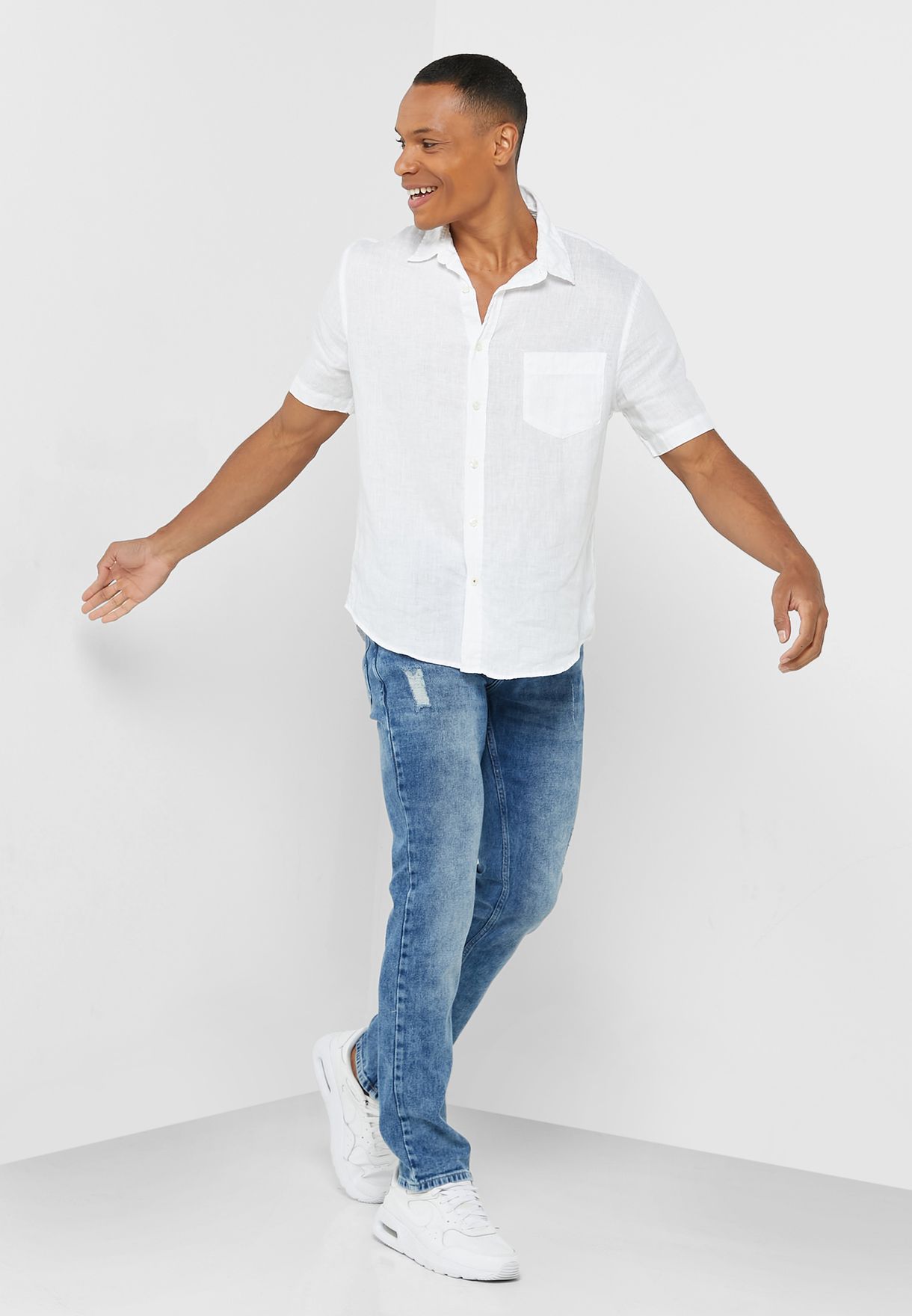 Slim Fit Distress Jean