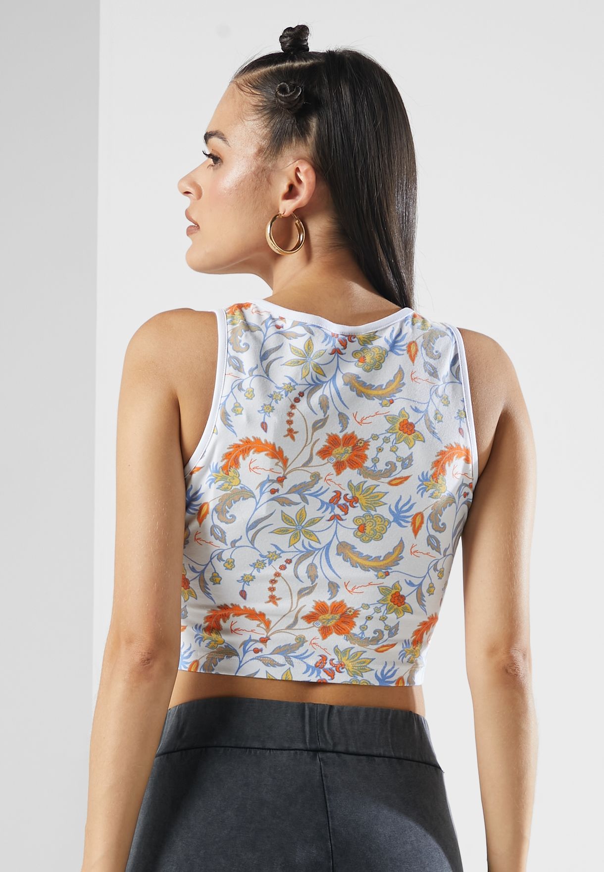 Chest Signature Flower Cropped Top