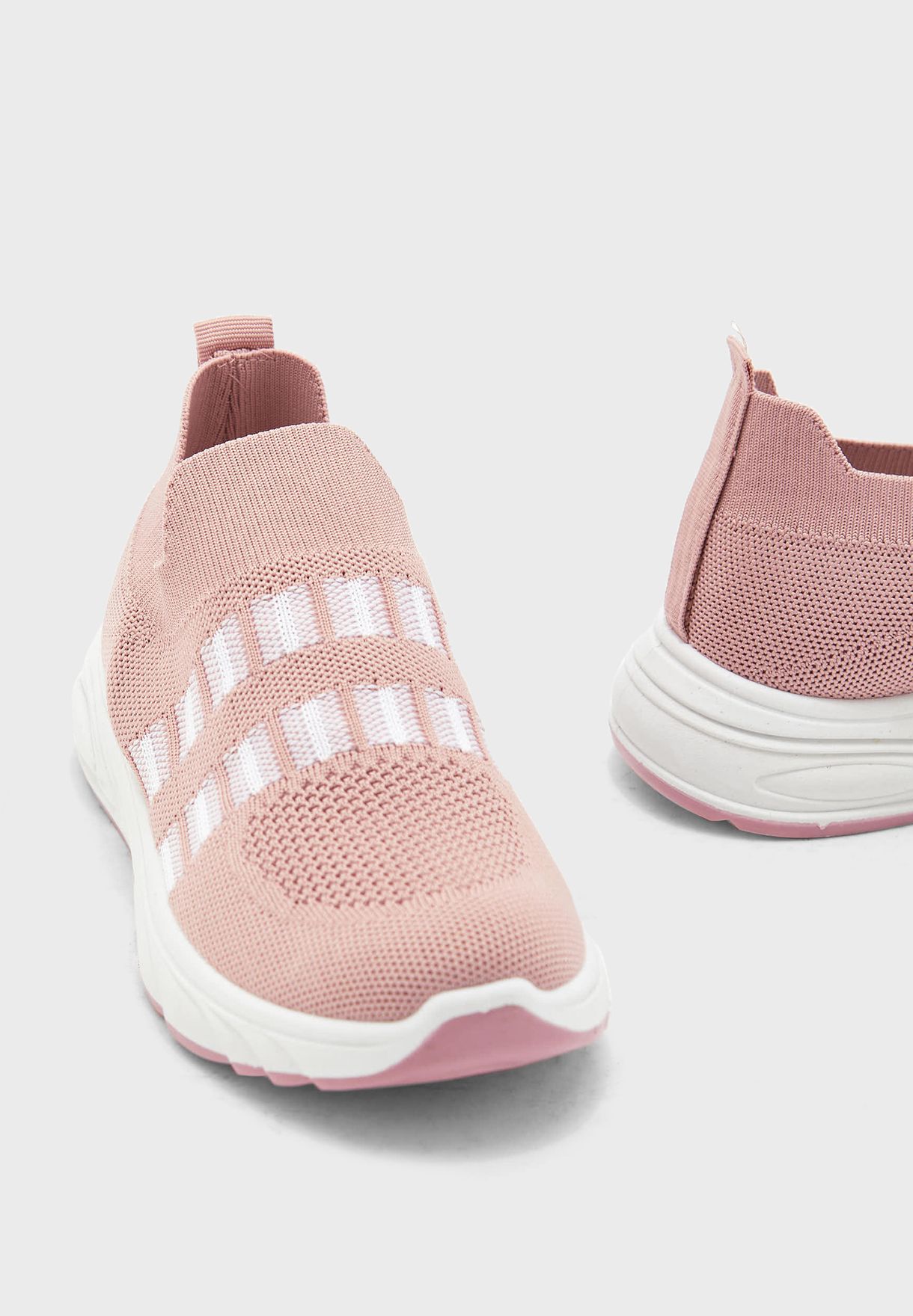 Block Pattern Knit Pull On Sneaker 