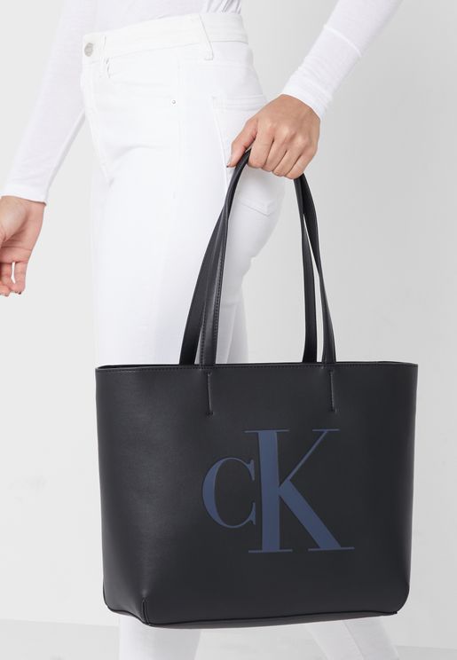 PINK Tote bag WOMEN FASHION Bags Tote bag Sports Black/Golden Single discount 61% 