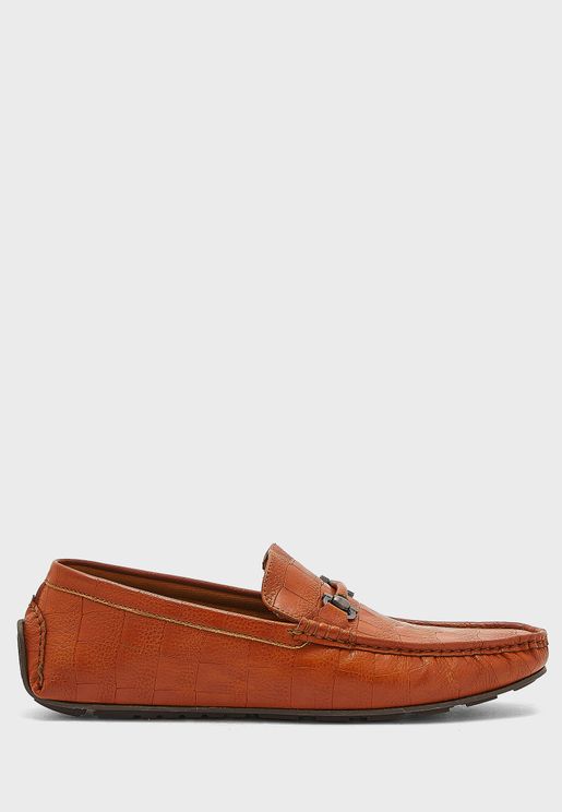 robert wood shoes wiki