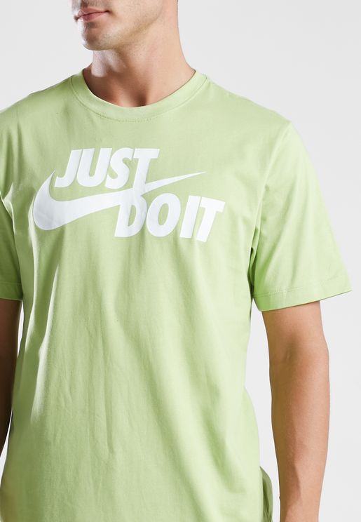 cheap nike shirts near me