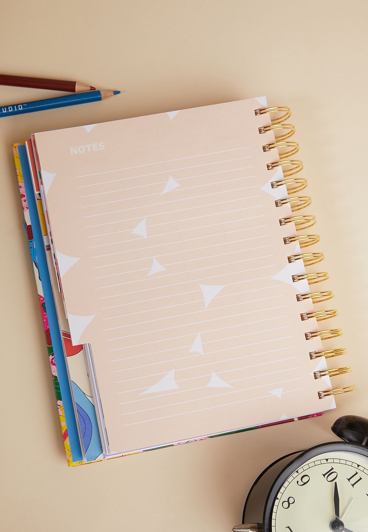 Berry Butterfly 17 Months 2023 Medium Planner