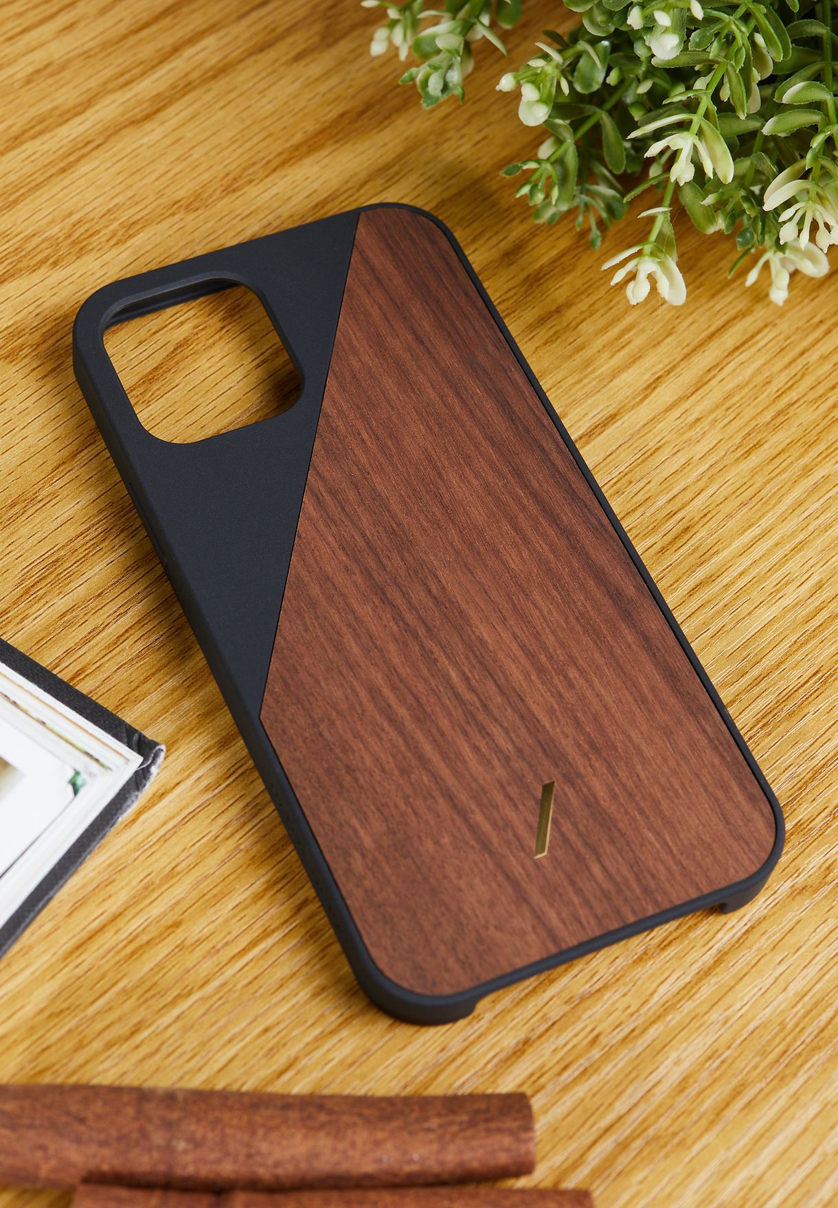 Click Wooden iPhone 12/12 Pro Max/12 Mini Case
