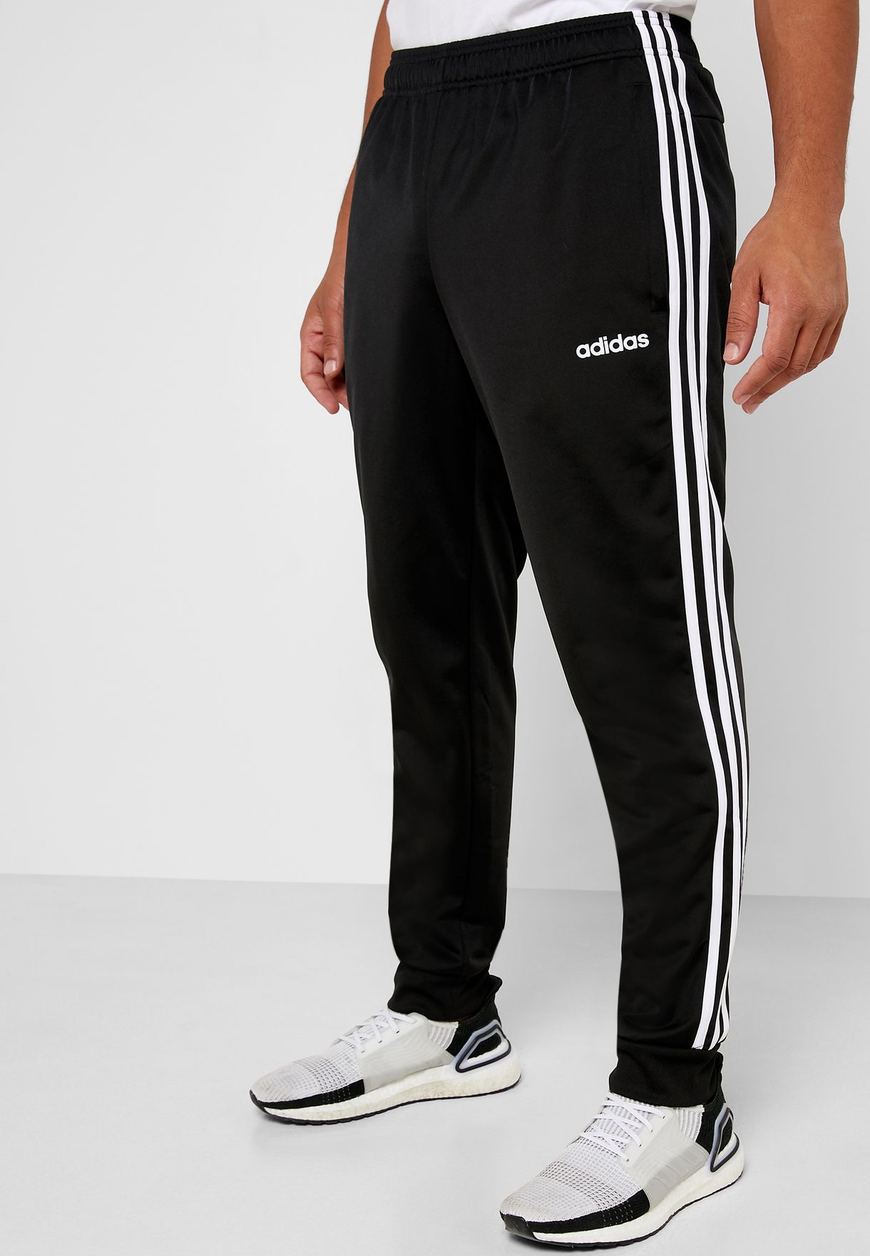 Buy adidas black Essential 3 Stripe Sweatpants for Men in Riyadh, Jeddah