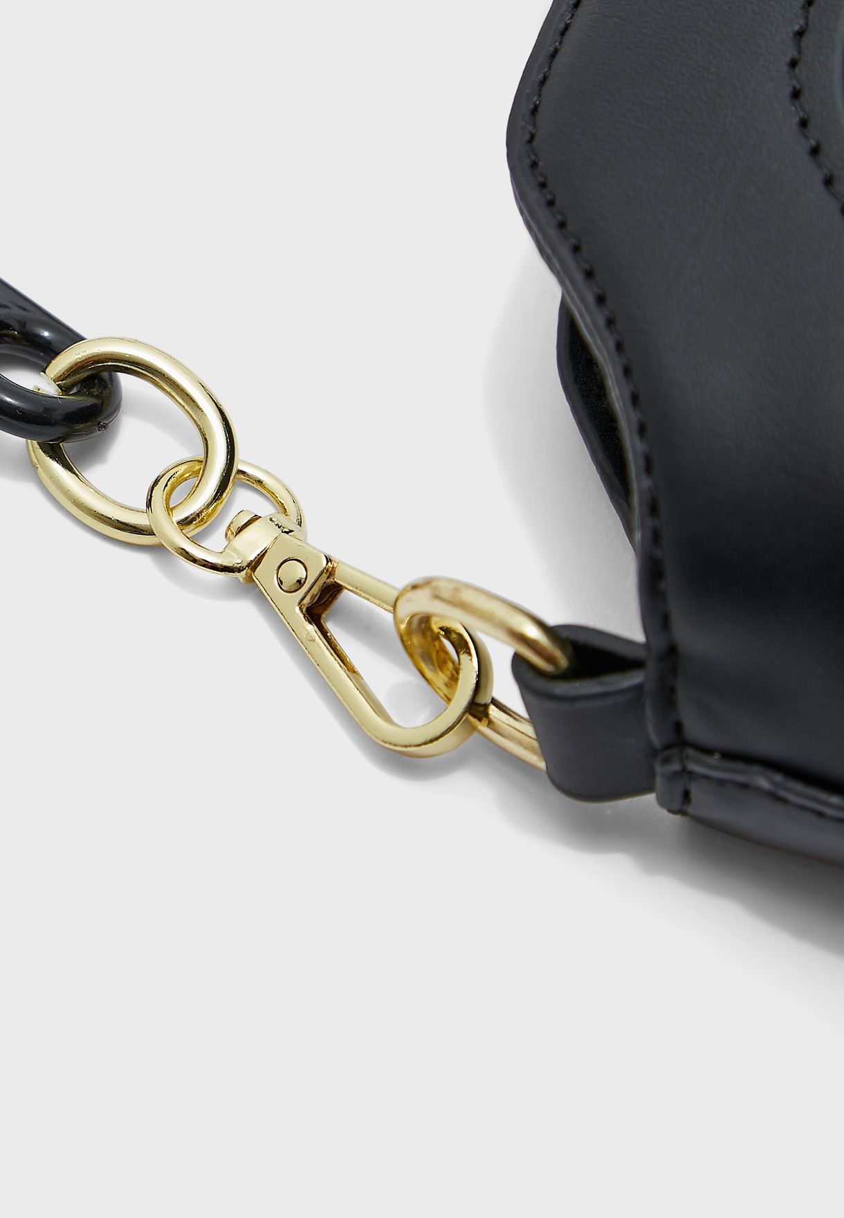 Chain Detail Bucket Crossbody Bag