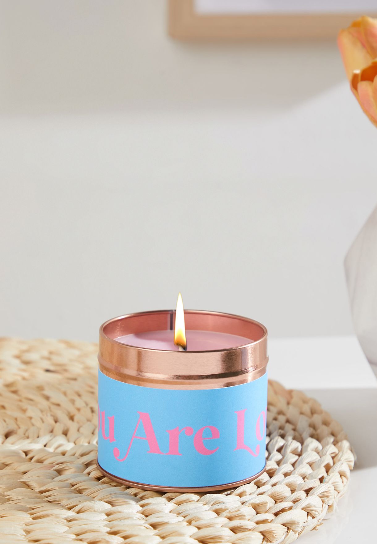شمعة معطرة