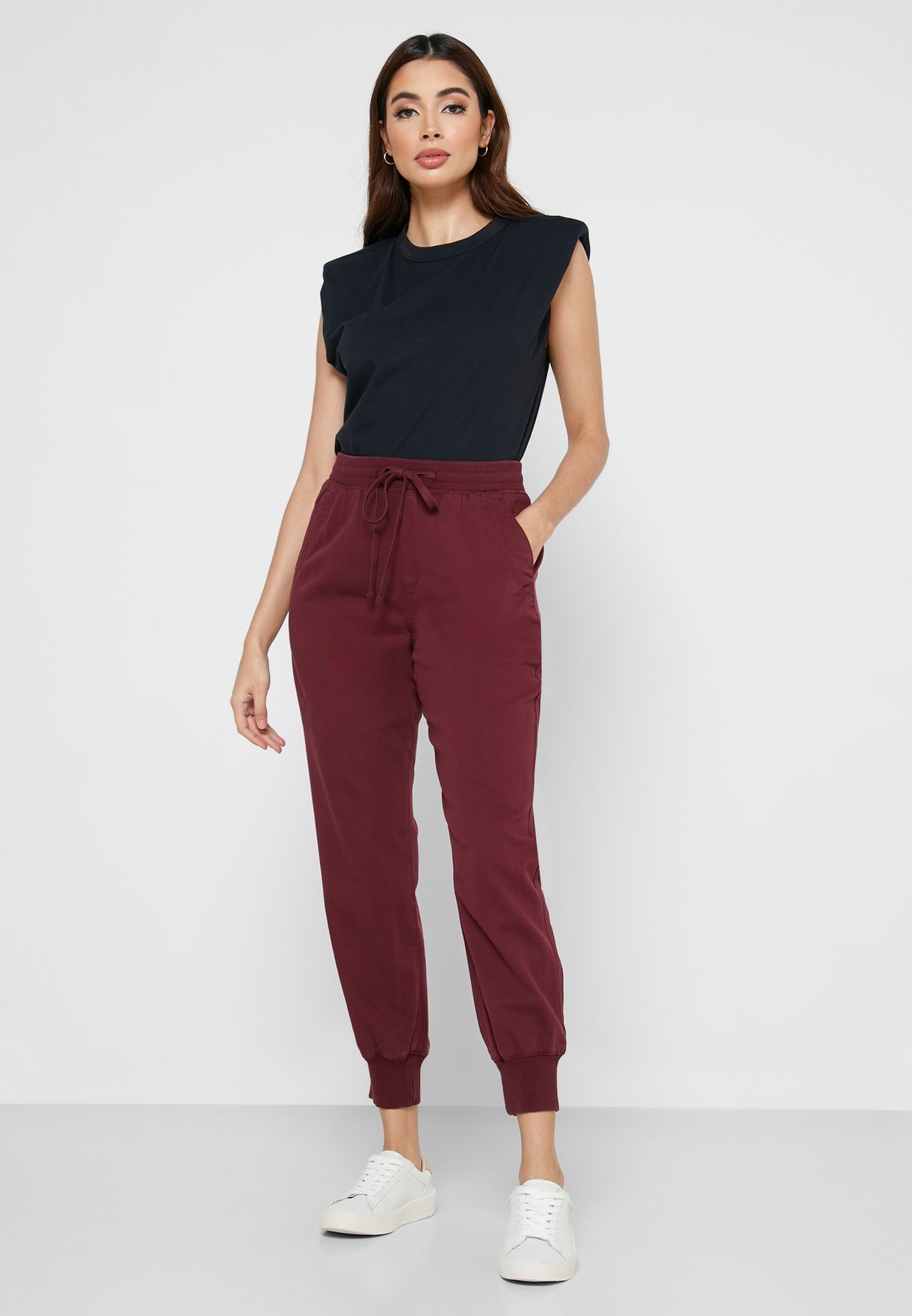 gap red joggers