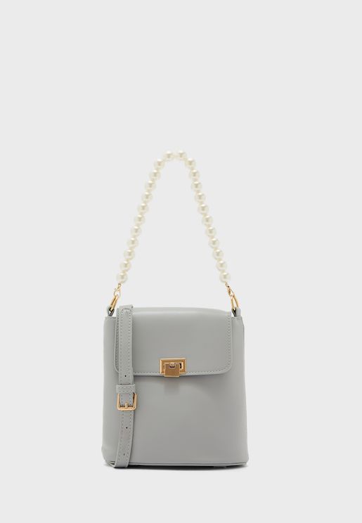 Pearl Strap Bucket Bag 