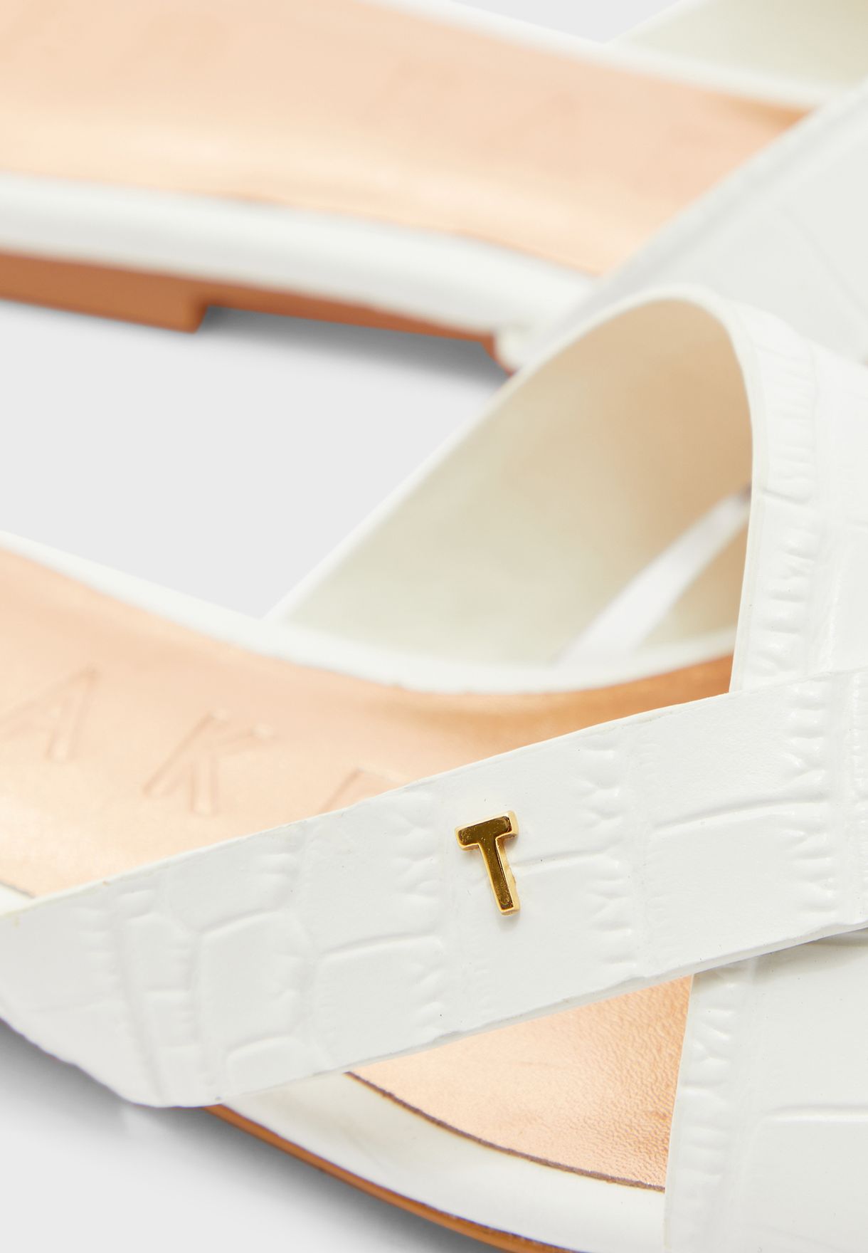 zelania leather croc effect flat sandal