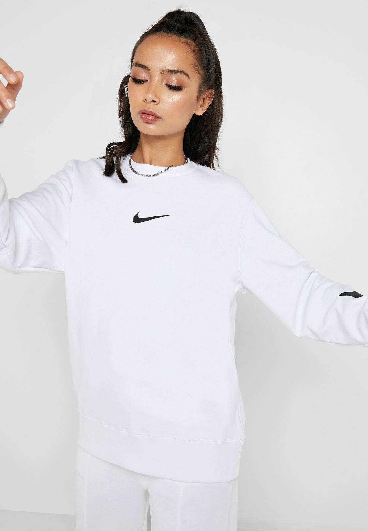 nike white swoosh sweatshirt