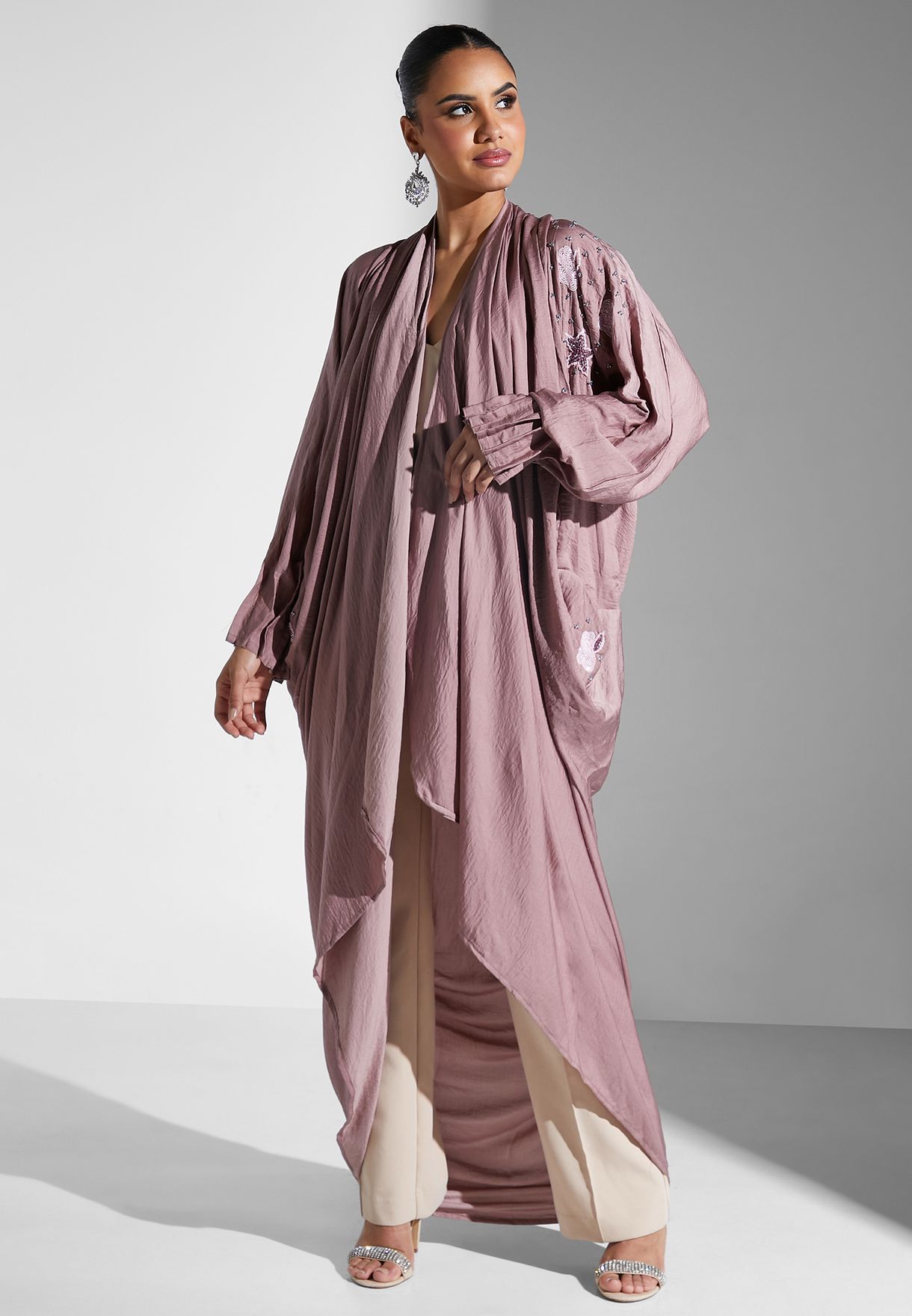 Embellished Pattern Abaya