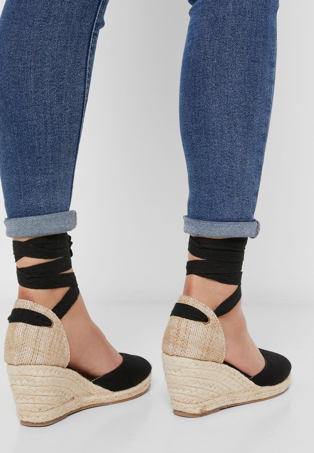 Closed Toe Lace Up Wedge Sandal