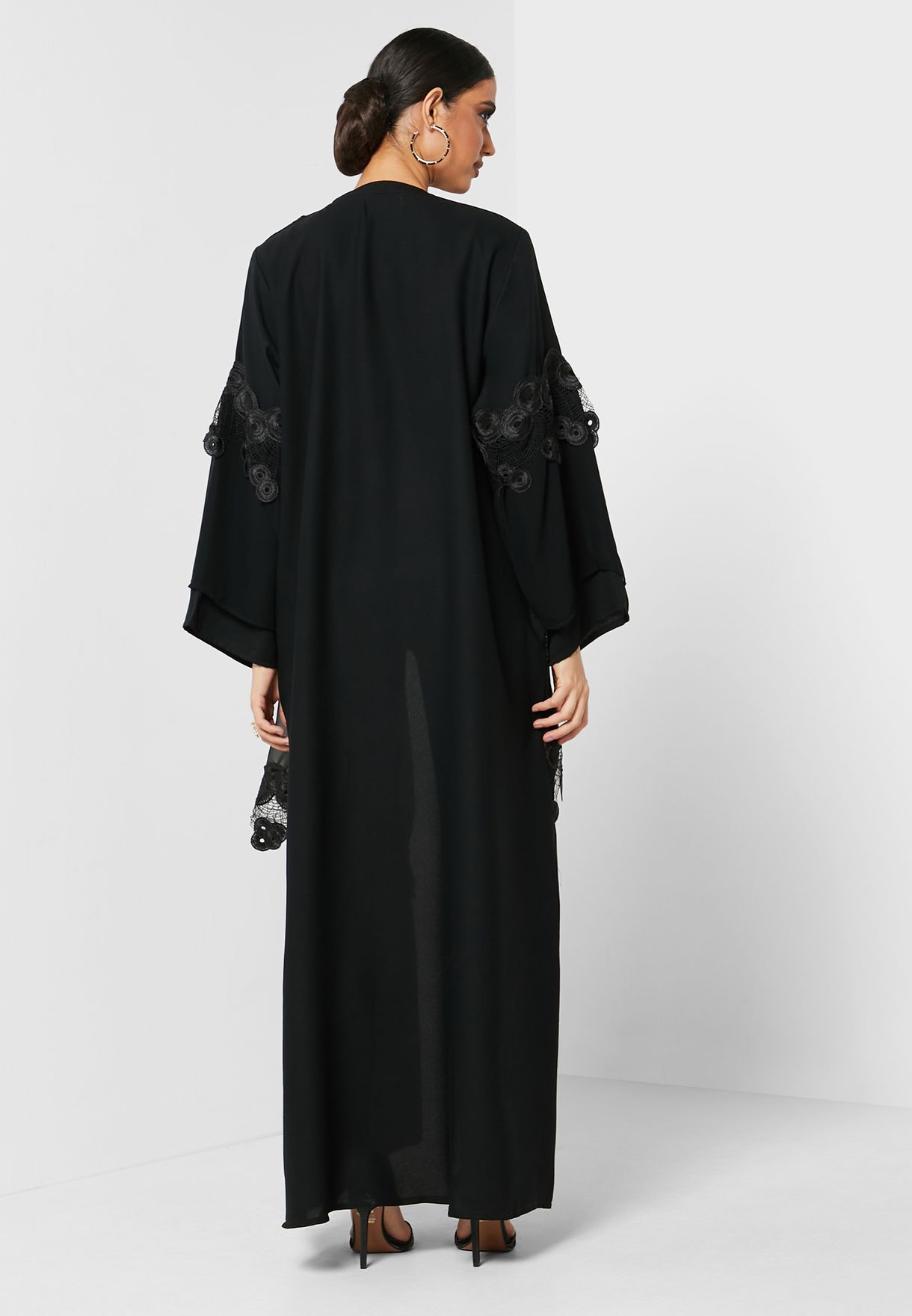 Pleated lace Detail Abaya