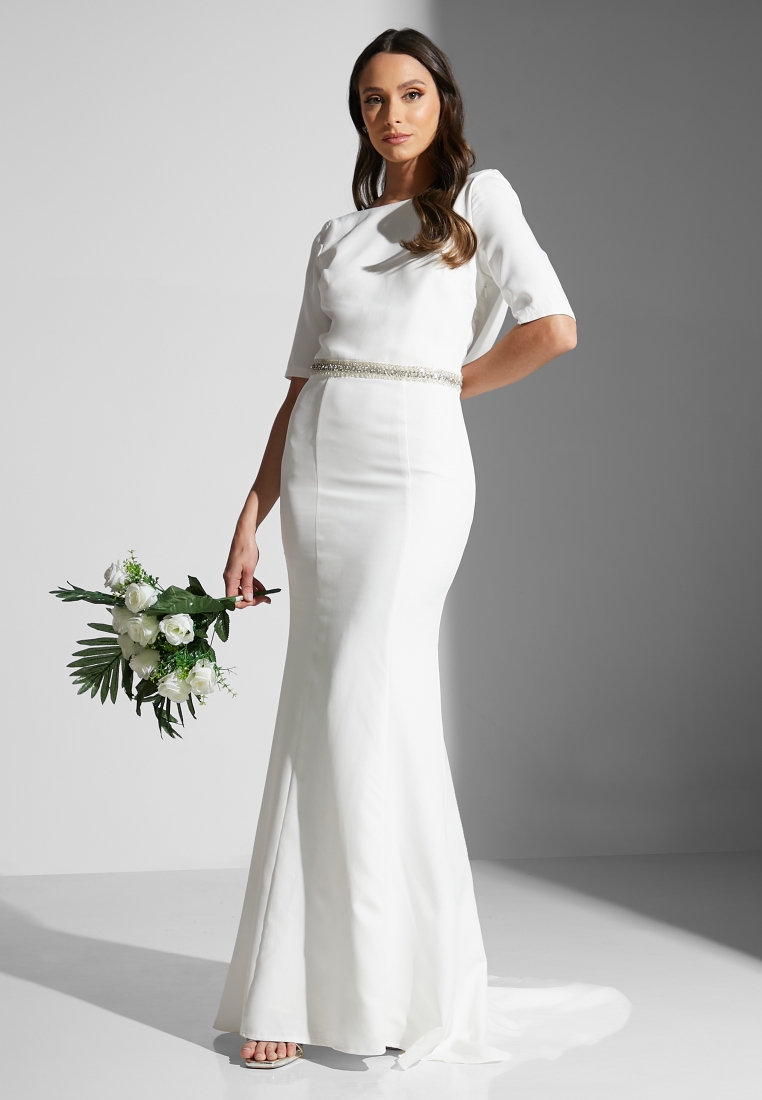 Petite Lace Overlay Bodice Maxi Wedding Dress in White – Chi Chi