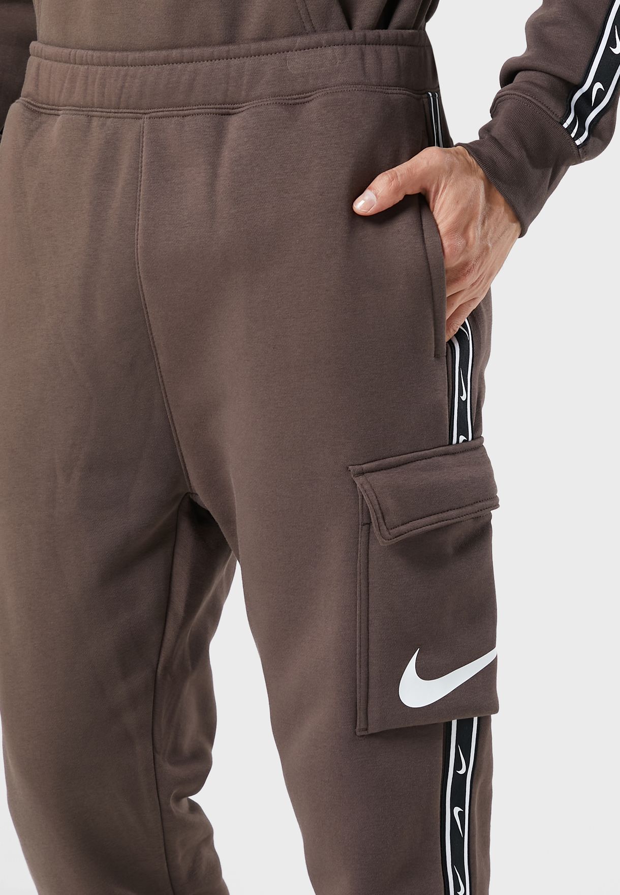 repeat swoosh fleece cargo jogger