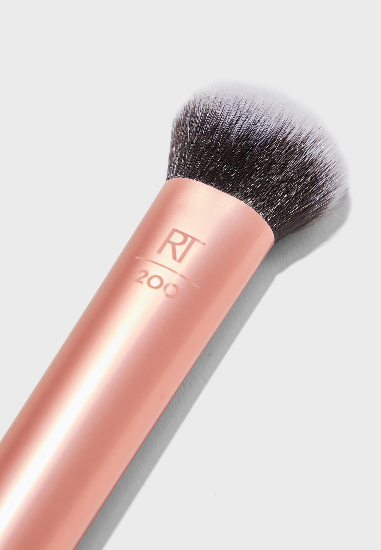 Buy Real Techniques pink Expert Face Brush - RT 200 for Women in Manama,  Riffa