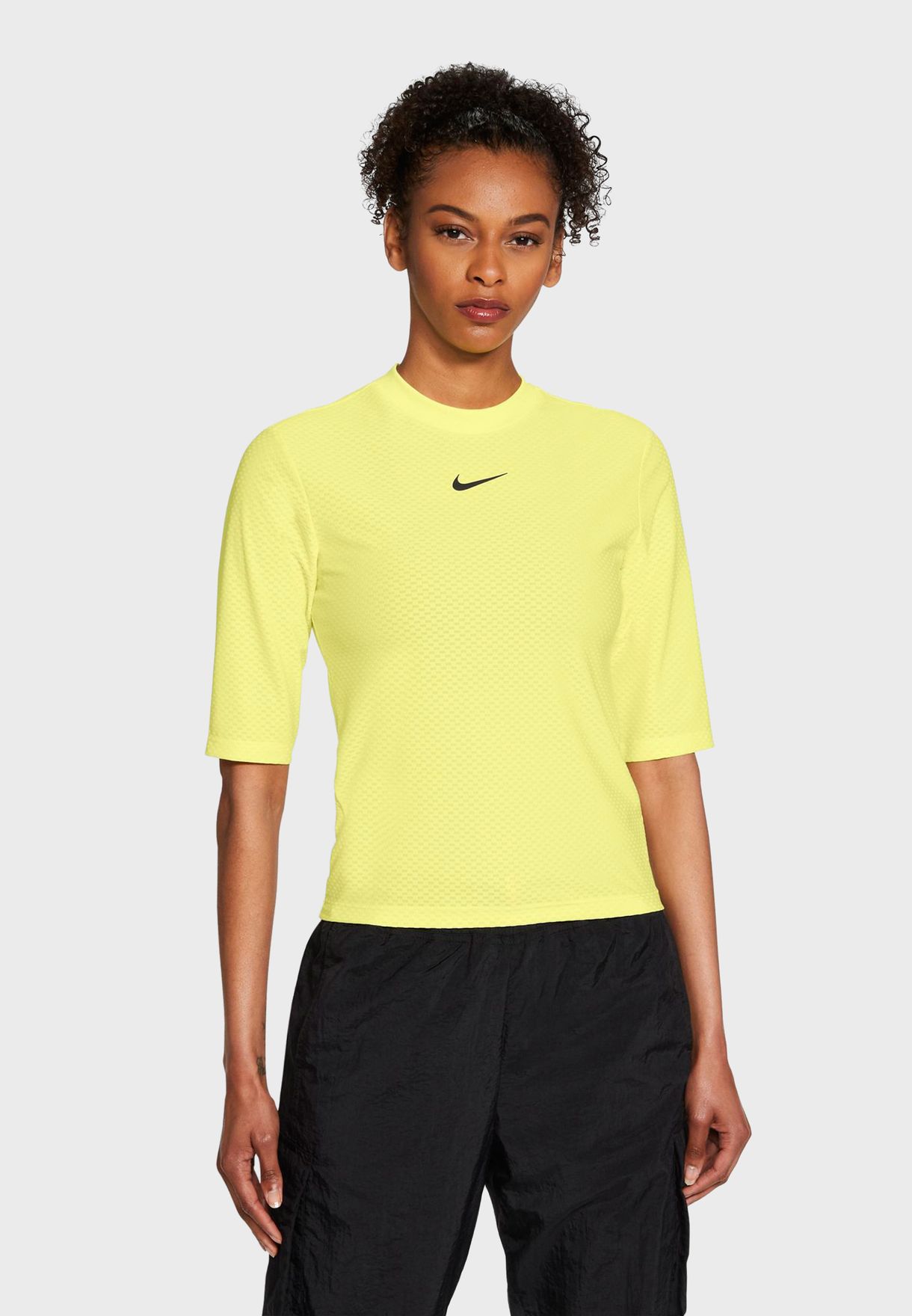 womens nike yellow shirt