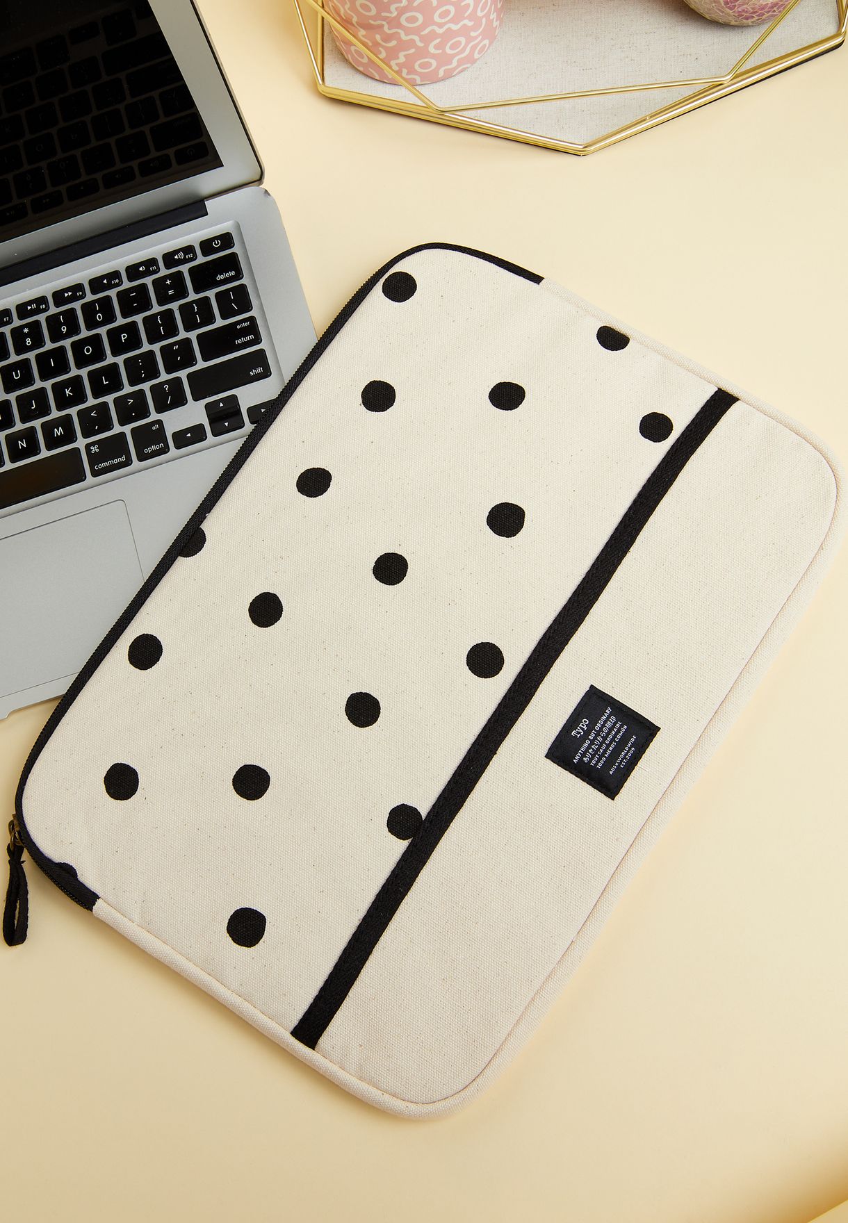 polka dot laptop case