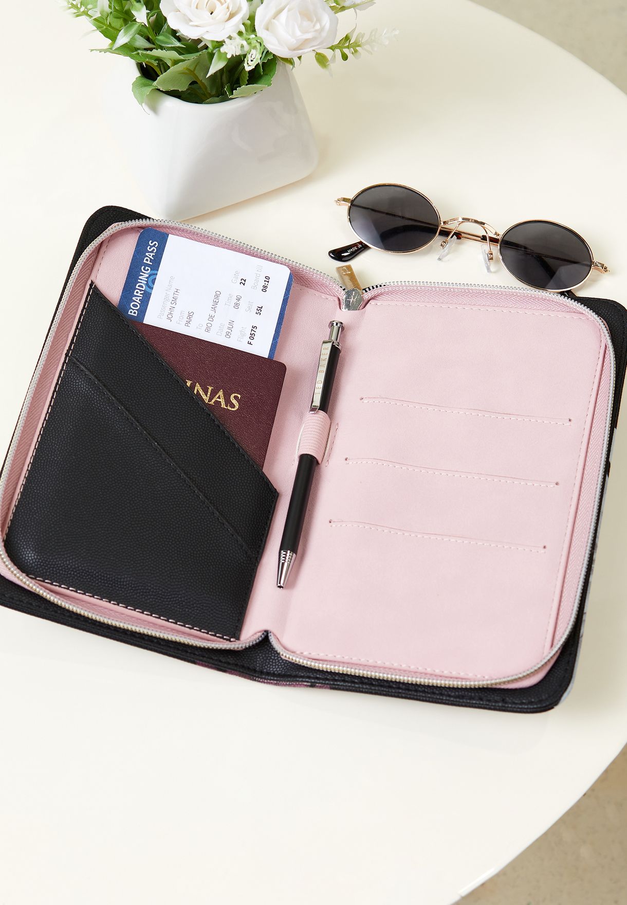 travel paperwork holder