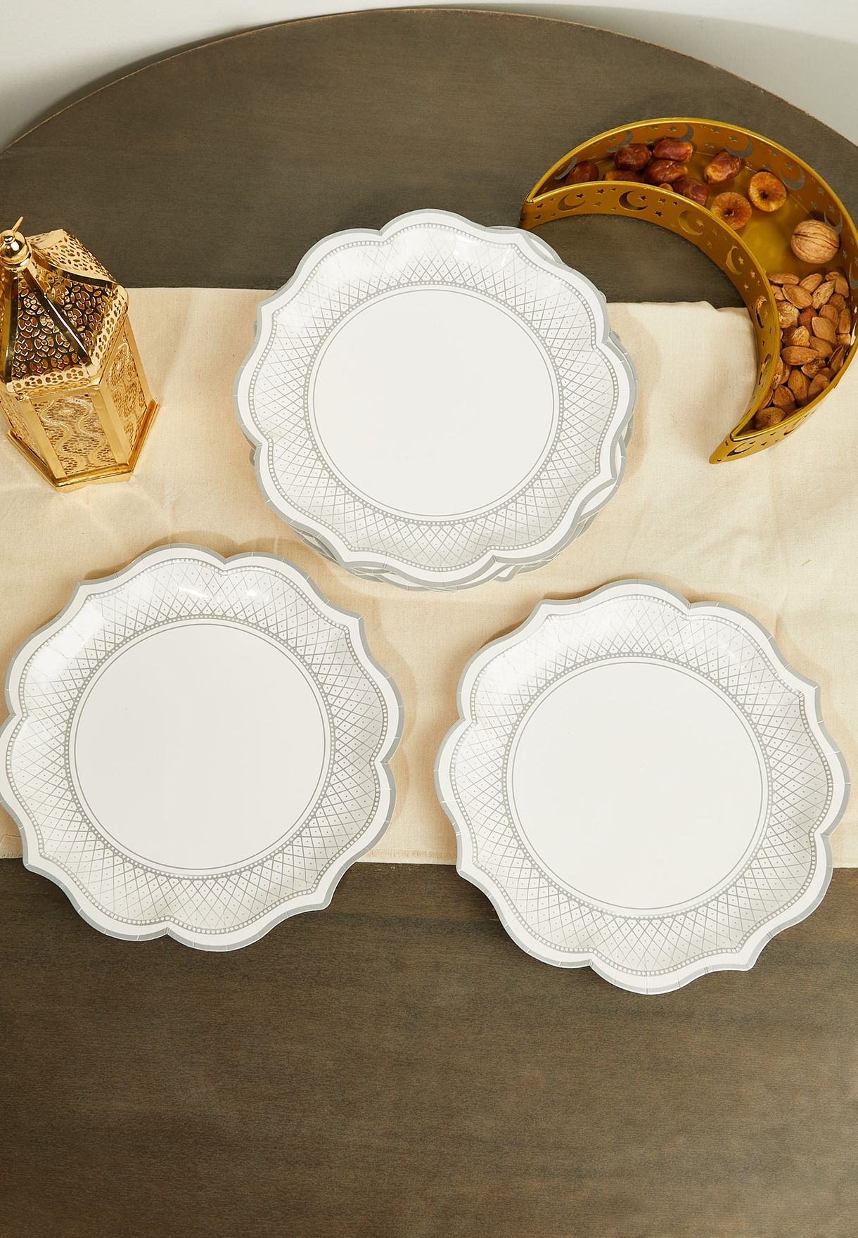 Set Of 8 Disposable Plate