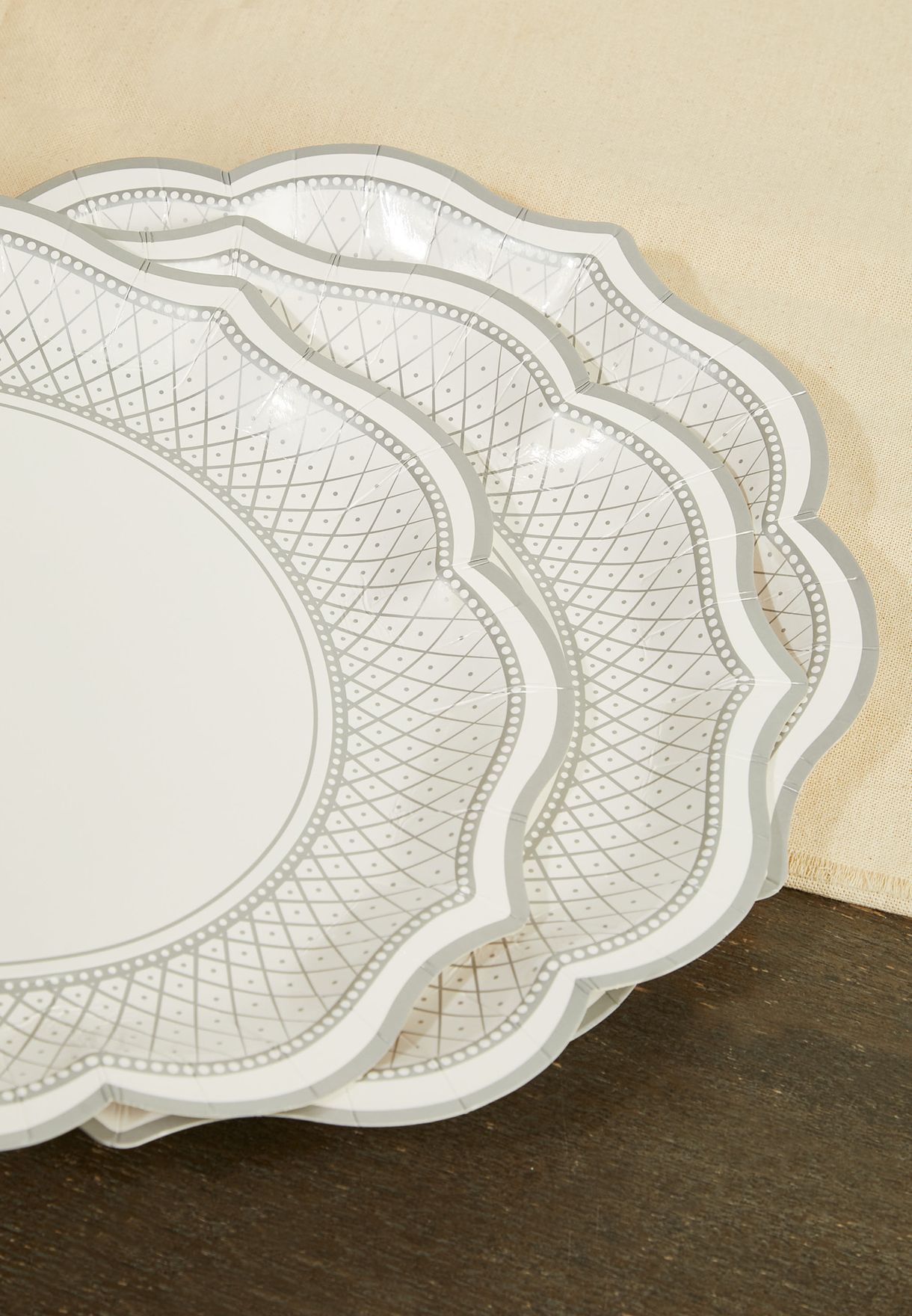 Set Of 8 Disposable Plate