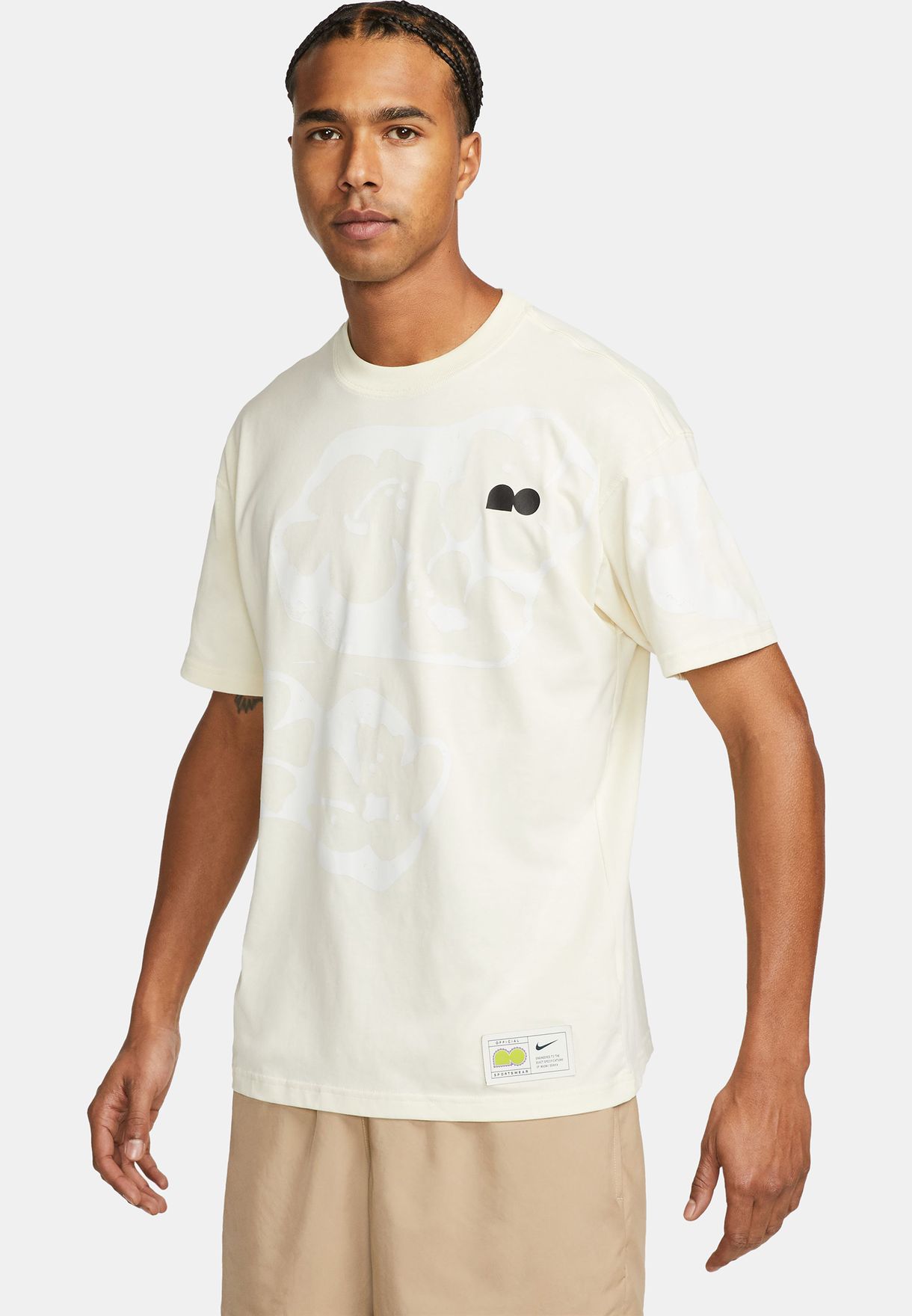Buy Nike white Noc Graphic T-Shirt for Women in MENA, Worldwide