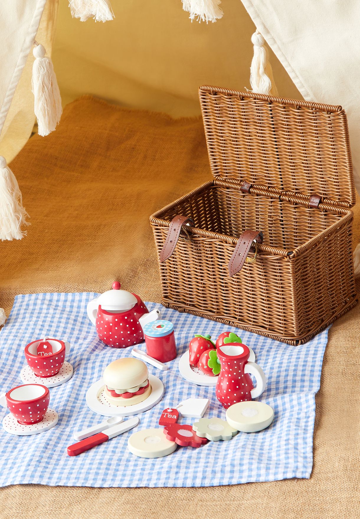 jojo maman bebe wooden tea set