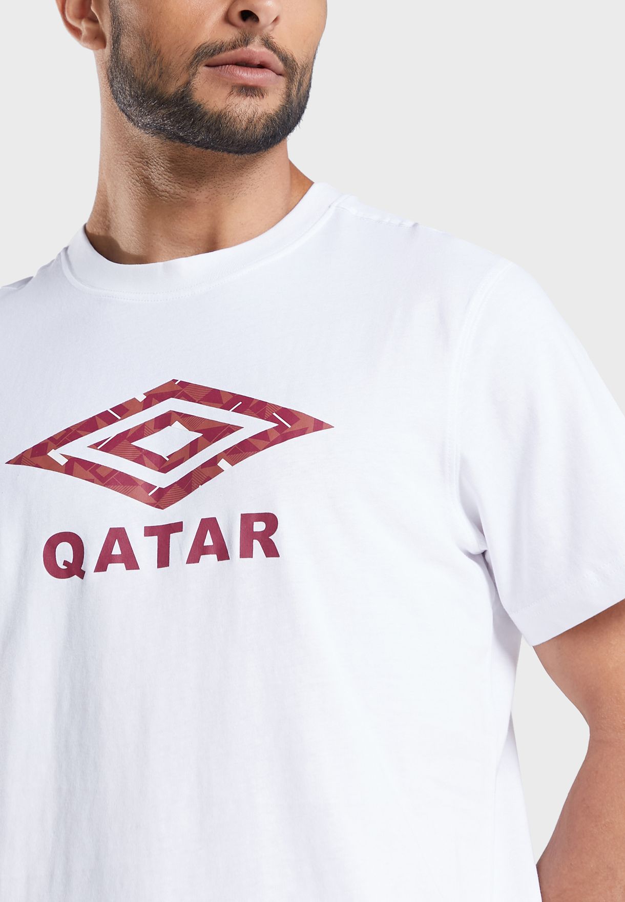 تيشيرت بطبعة قطر