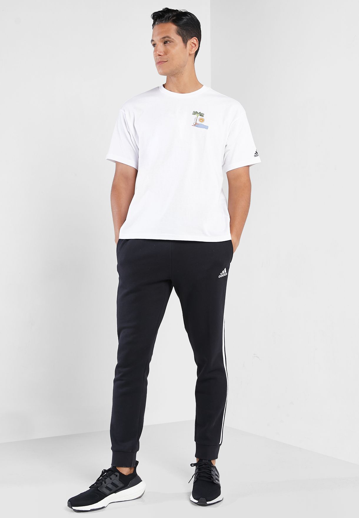 Dubai Graphic T-Shirt