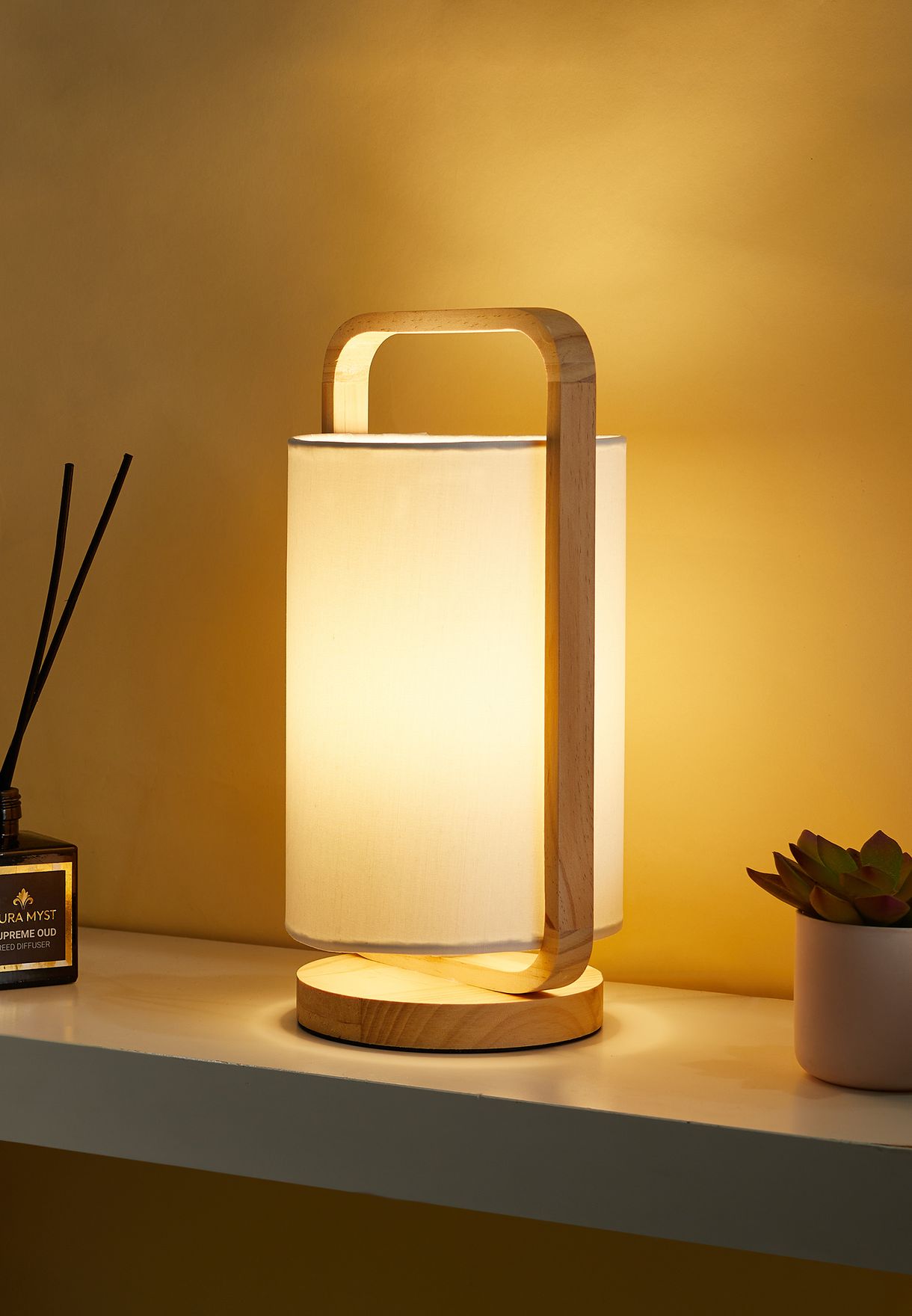Snap Ivory Wood Table Lamp