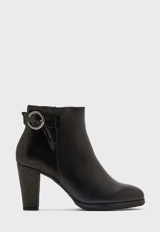 ladies boots near me