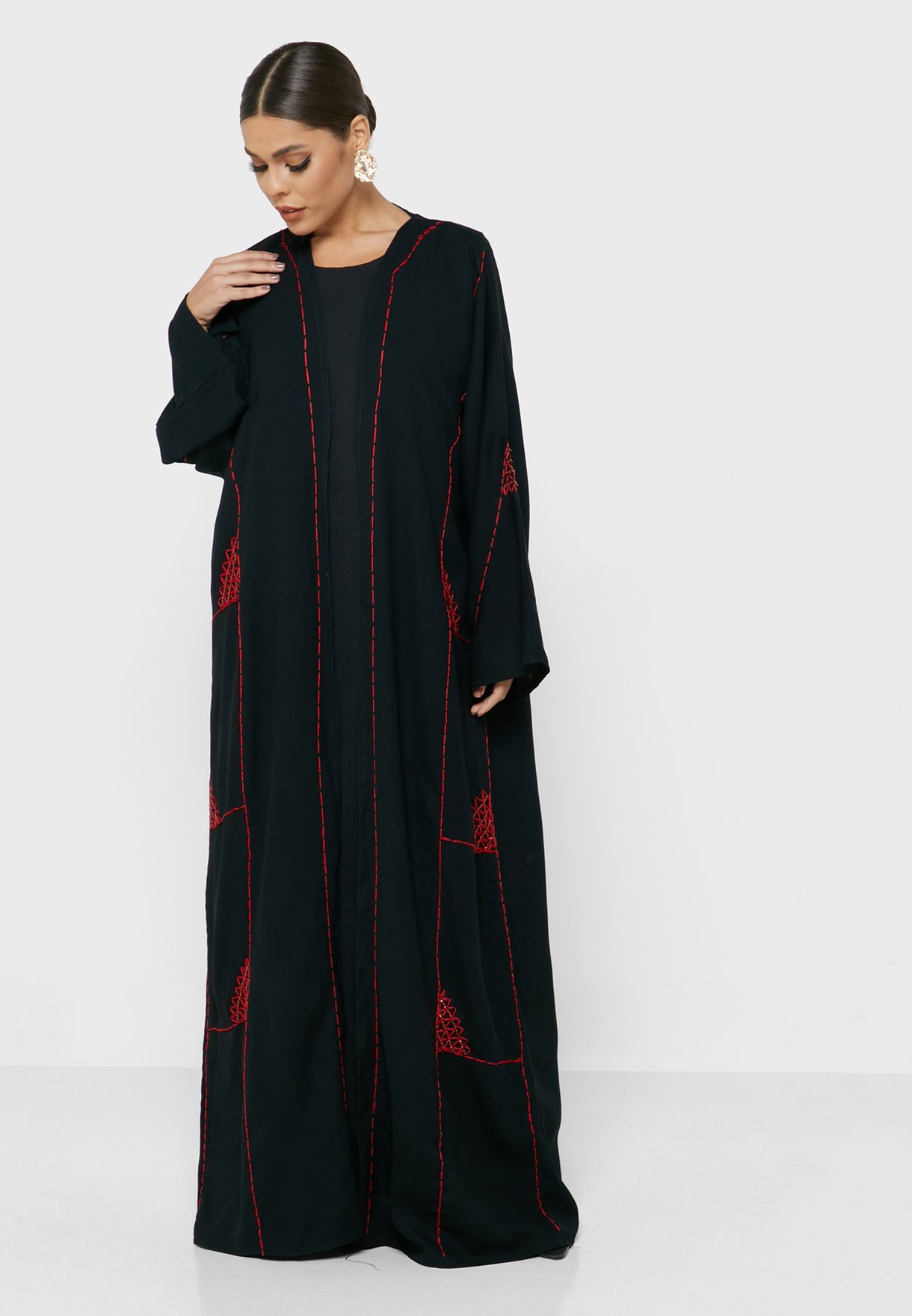 Piping Detail Longline Abaya