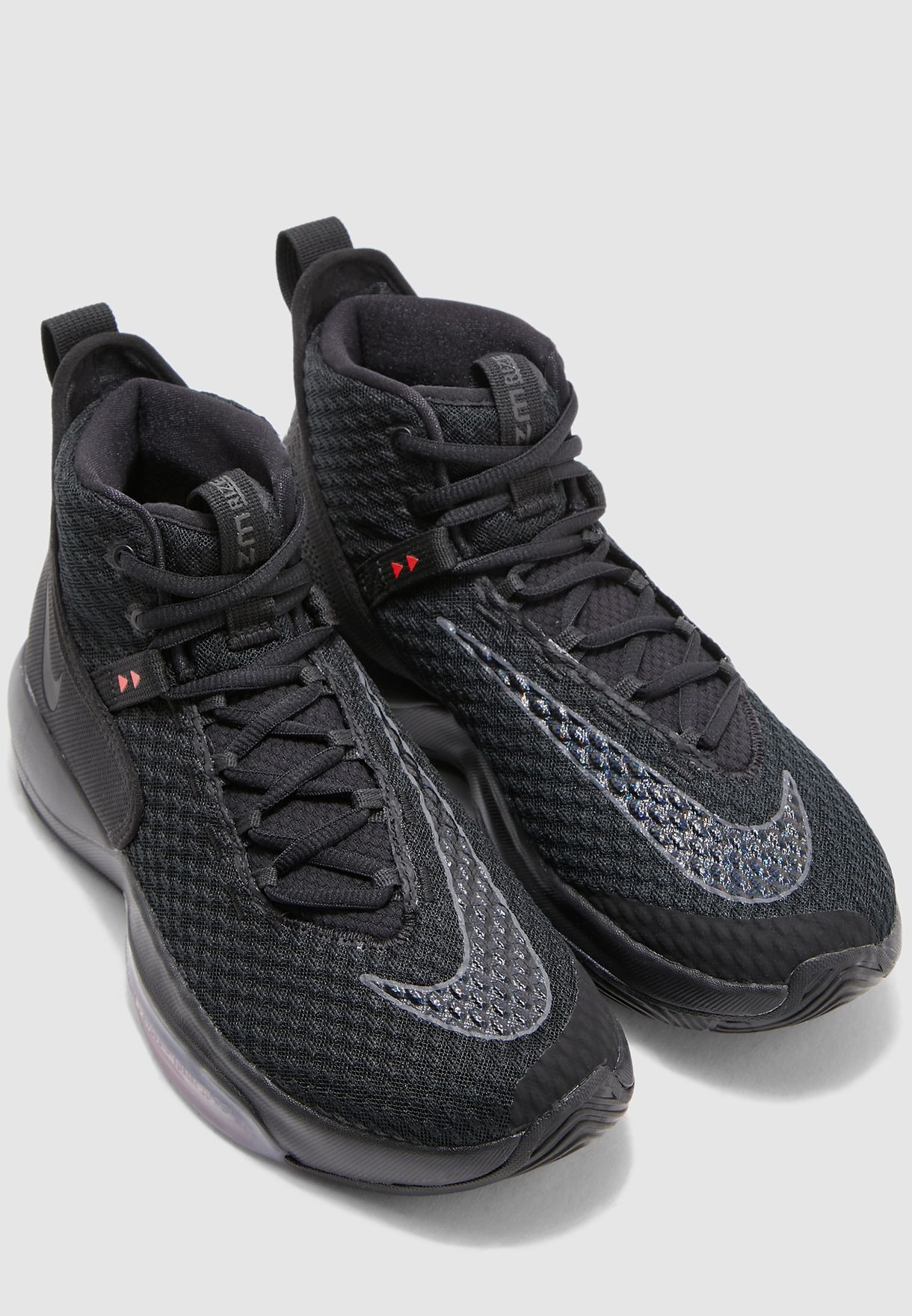 nike zoom rize all black