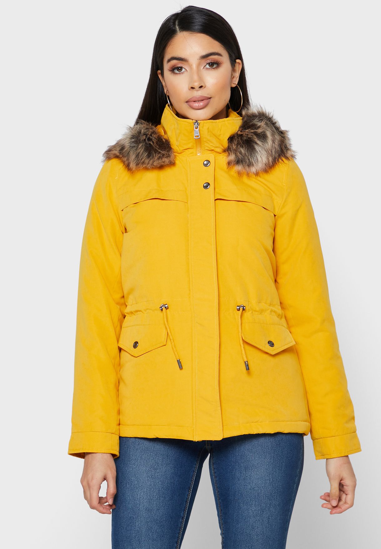 yellow fur collar