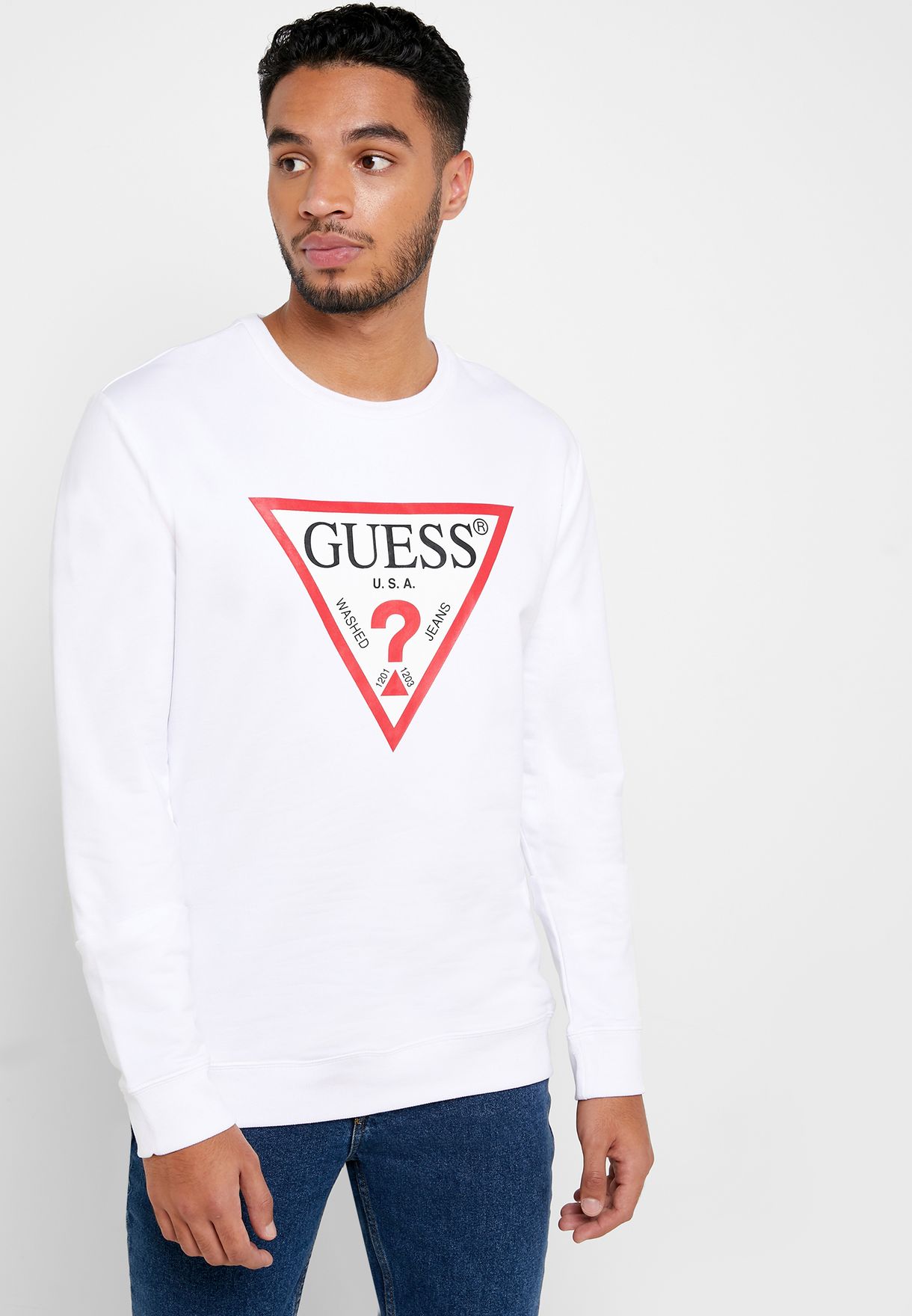 guess white sweatshirt