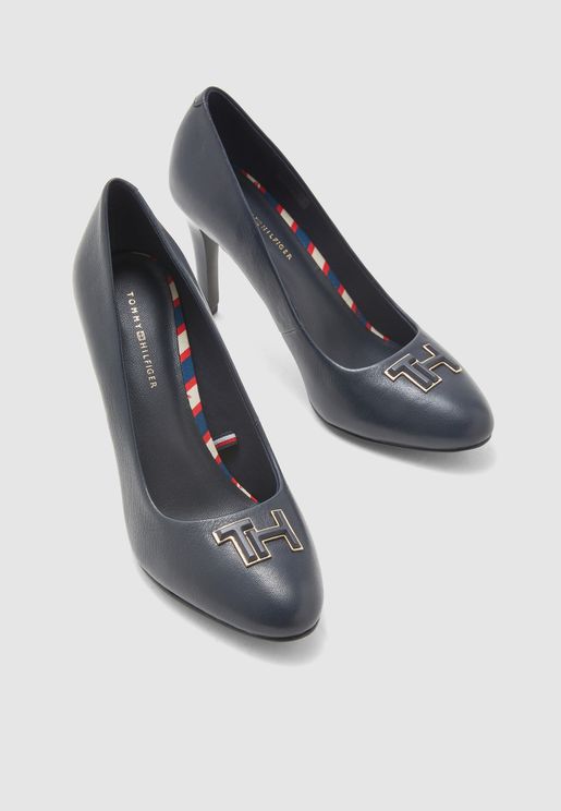 tommy pumps