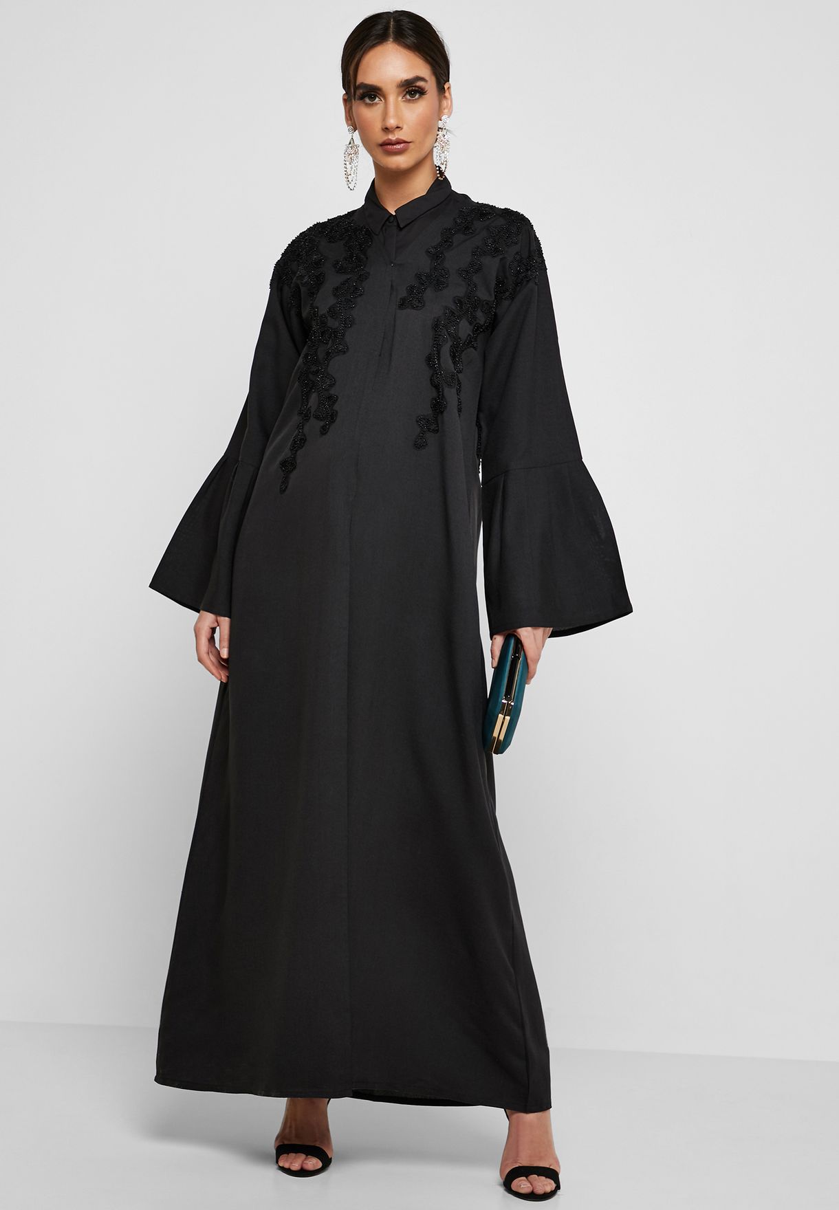 Buy Hayas Closet Black Pleated Sleeve Beaded Abaya For Women In Dubai