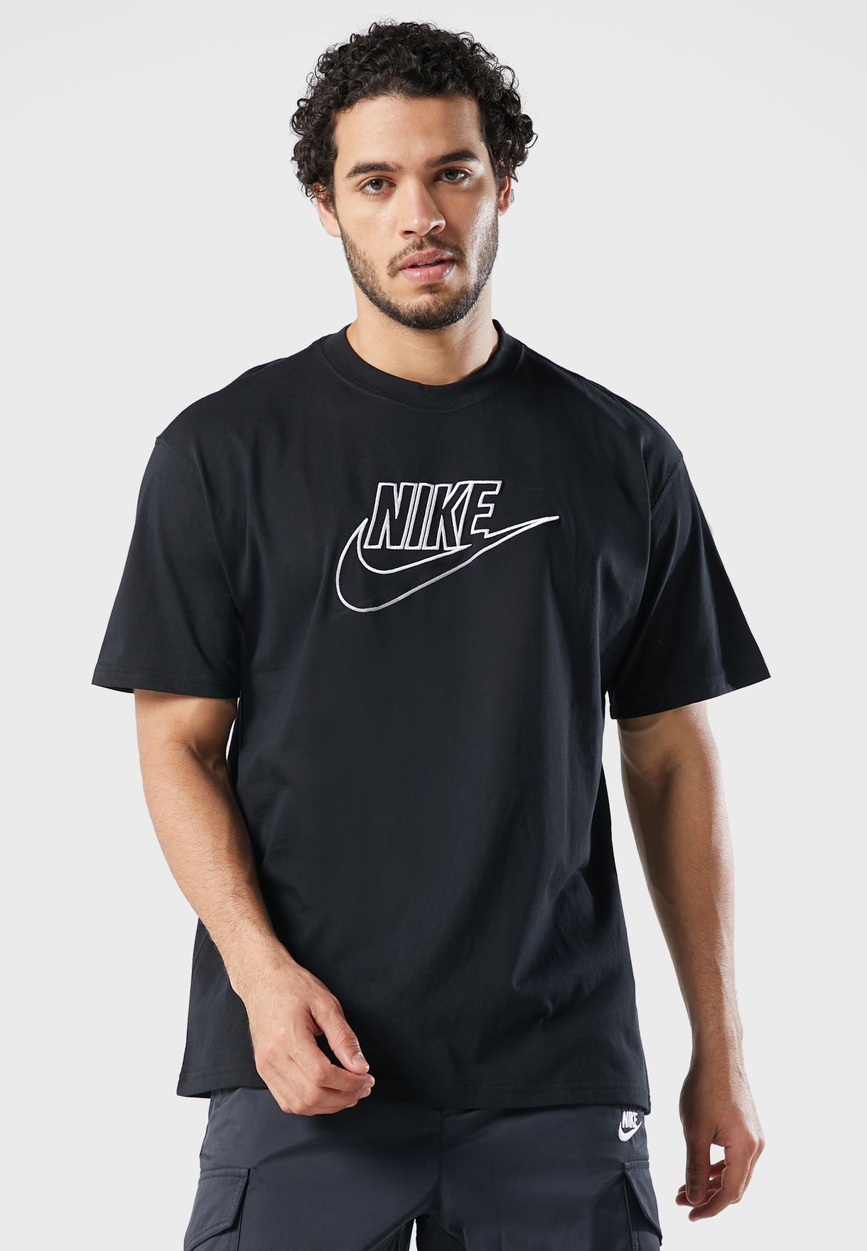 Buy Nike black Nsw M90 Essential T-Shirt for Kids in Riyadh, Jeddah