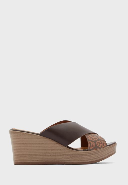 Daisy Wedge Sandals