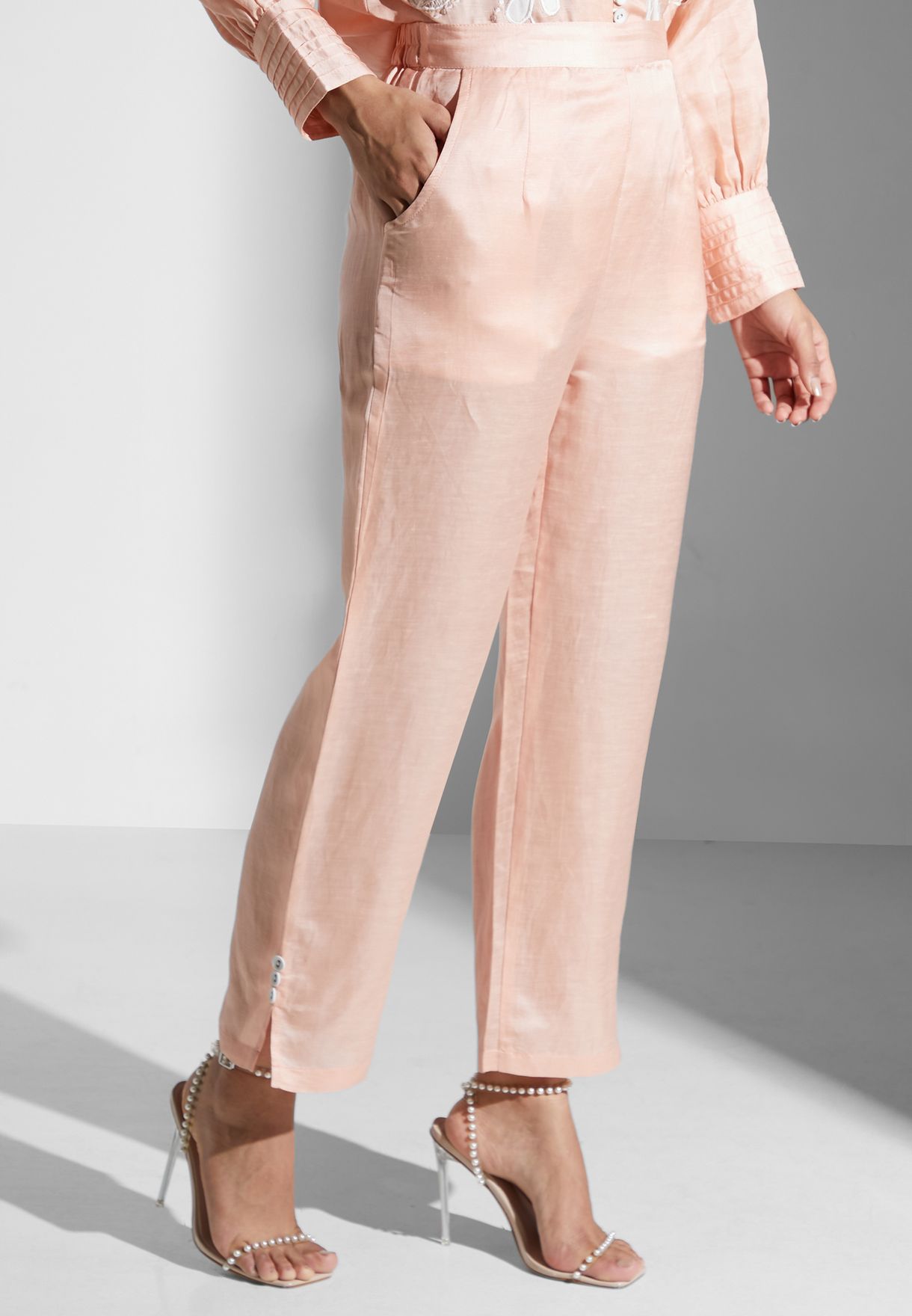 Contrast Embroidered Top And Pants Set