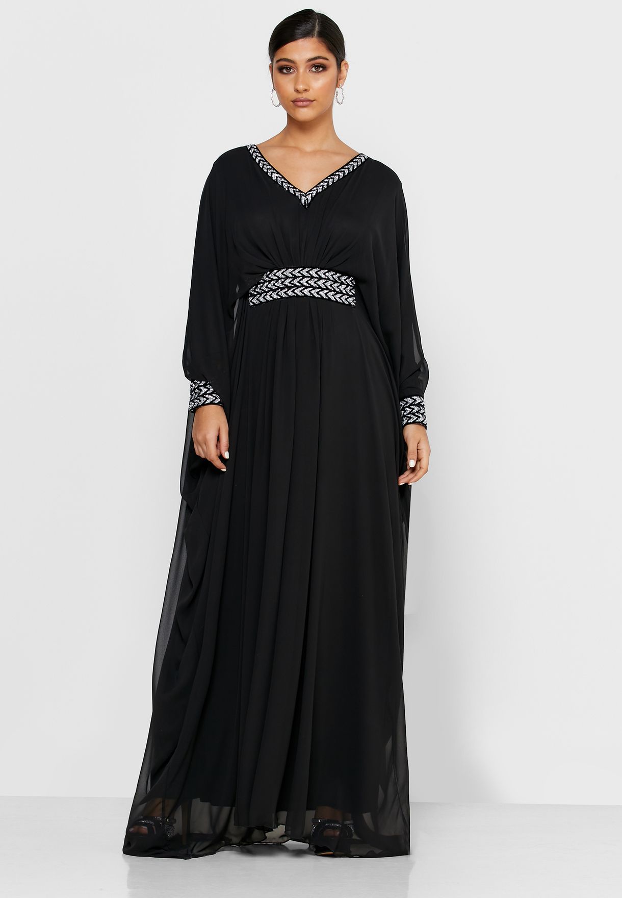 maxi day dress with sleeves