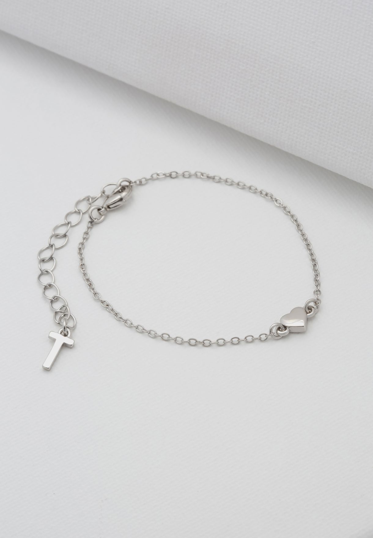 Harsa Tiny Heart Bracelet