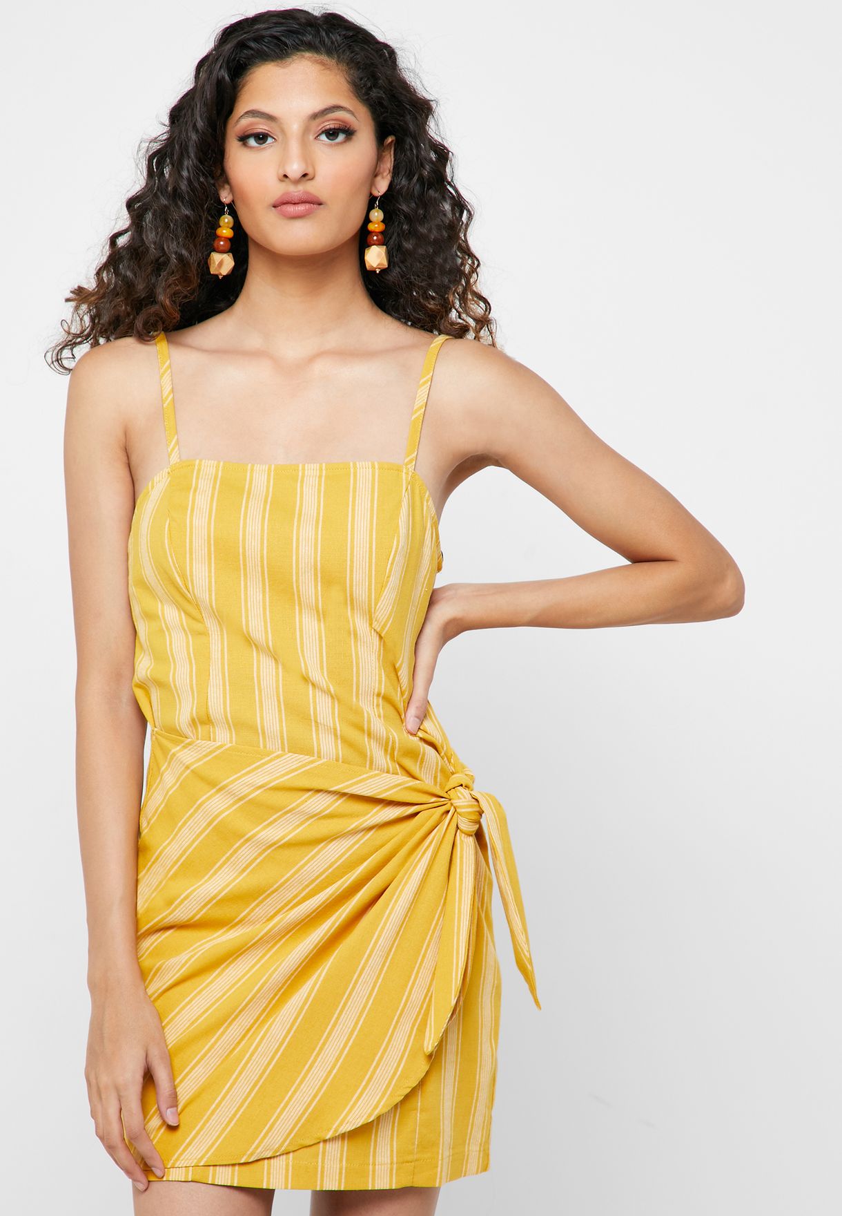 Forever 21 outlet yellow striped dress