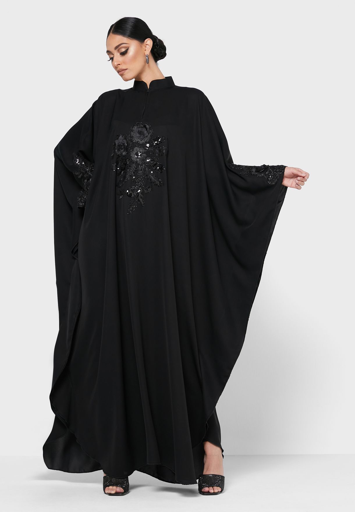 Buy Khizana black Embroidered Detail Abaya for Women in MENA, Worldwide