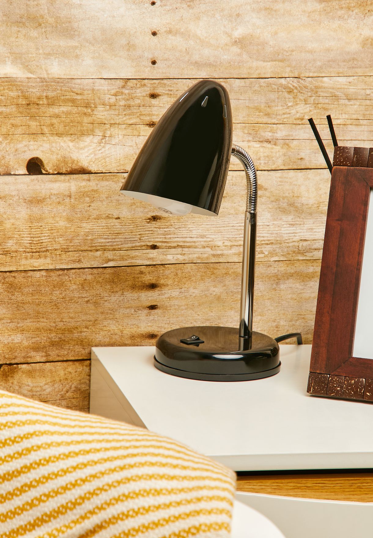 Black Gloss Flexible Stem Desk Lamp