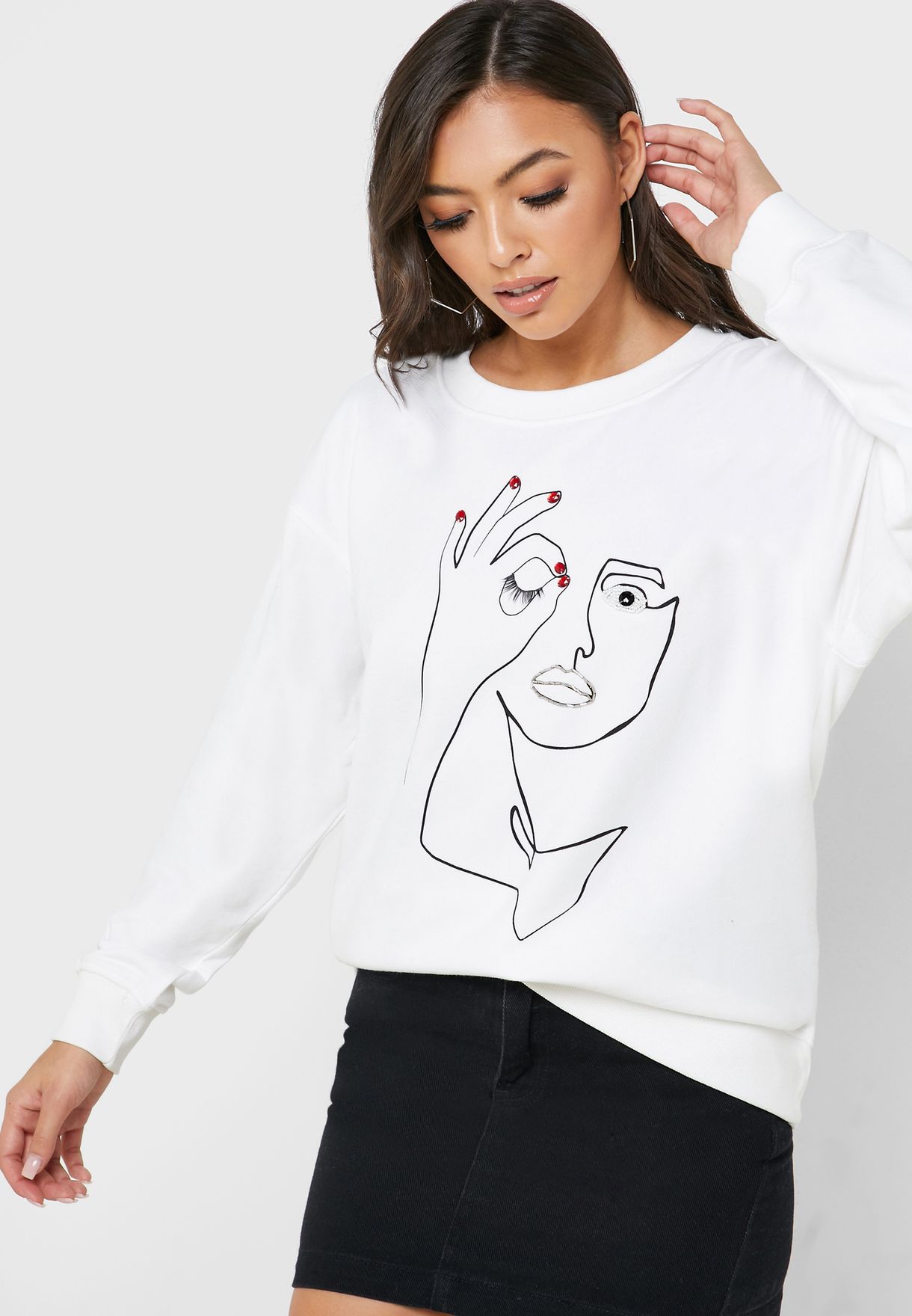 white graphic sweatshirt