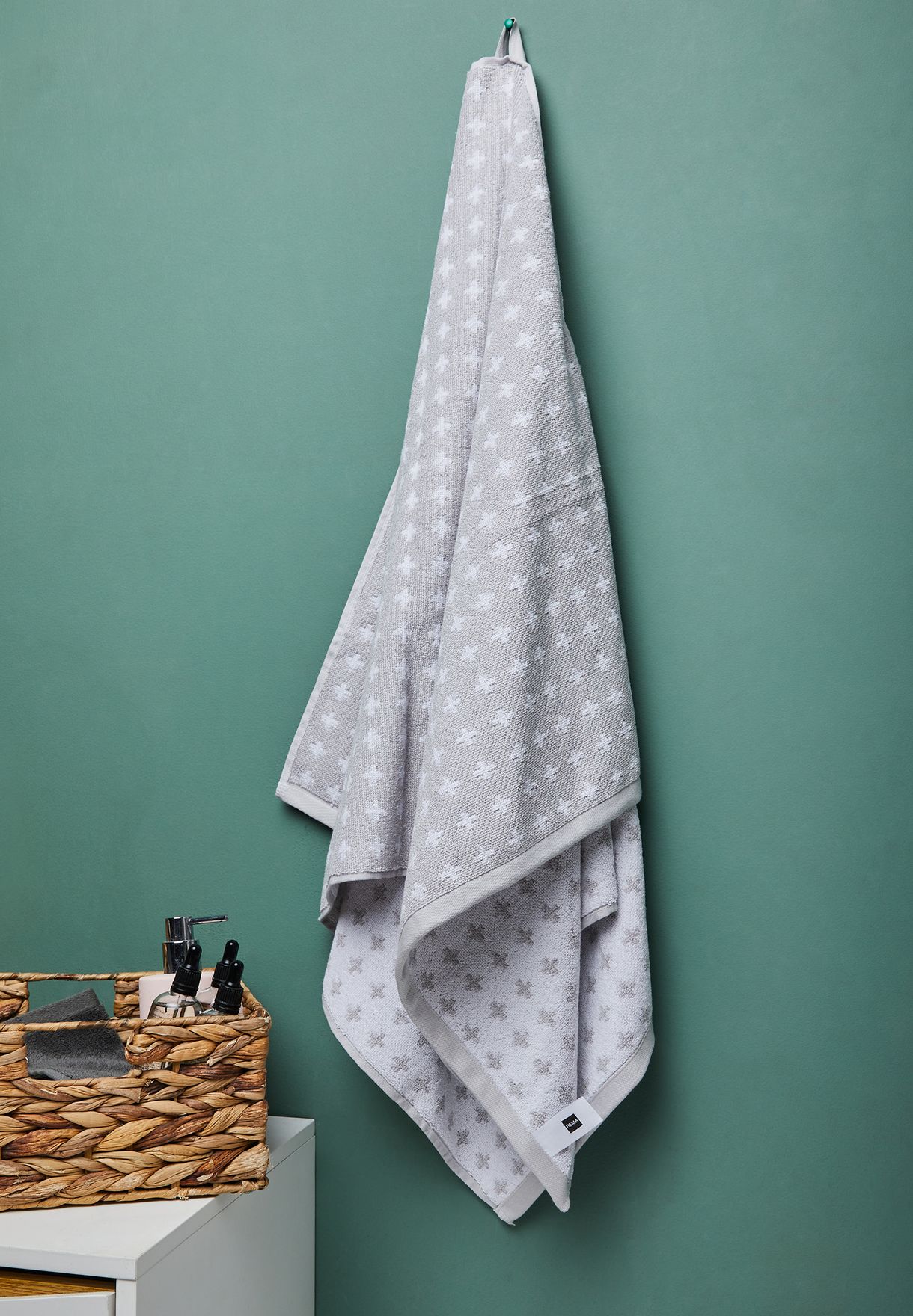 Light Grey Cross Bath Towel 70X140Cm