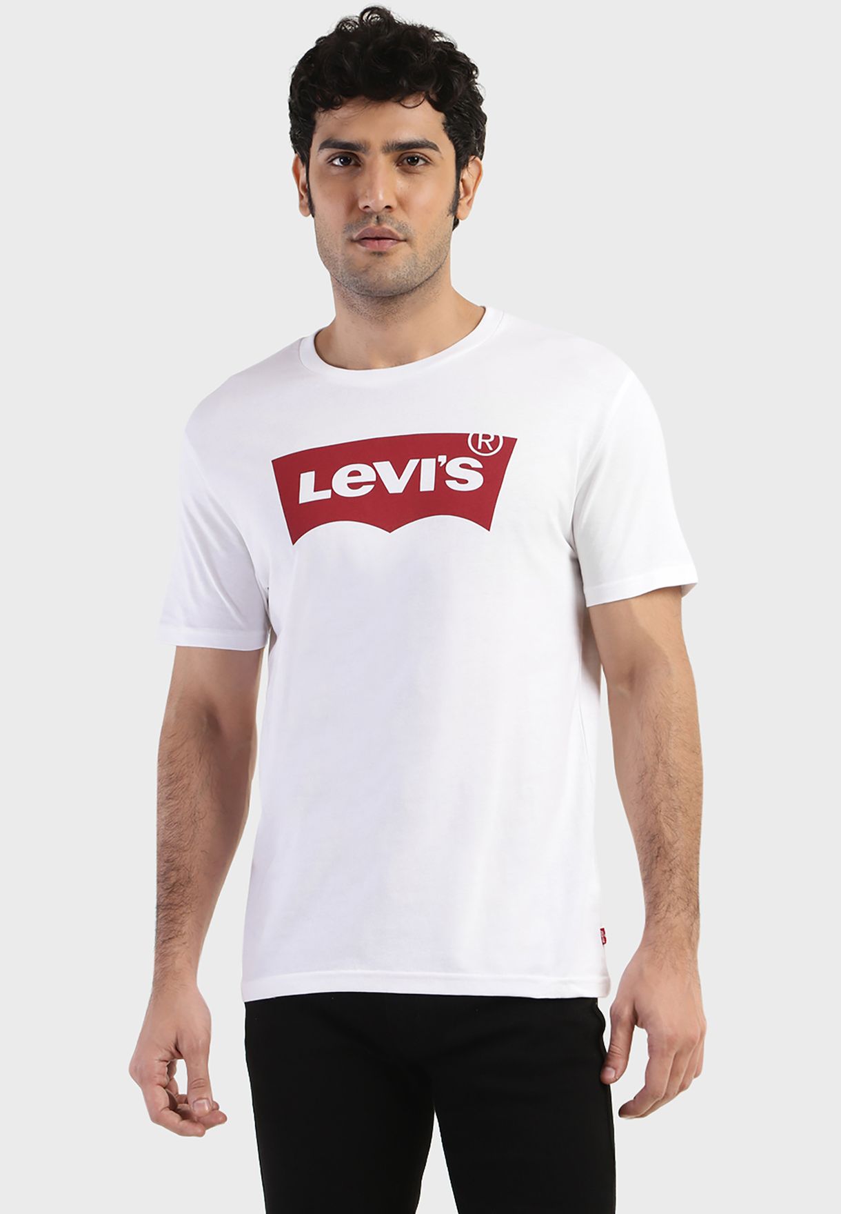 Buy Levis white Logo Crew Neck T-Shirt for Men in Riyadh, Jeddah